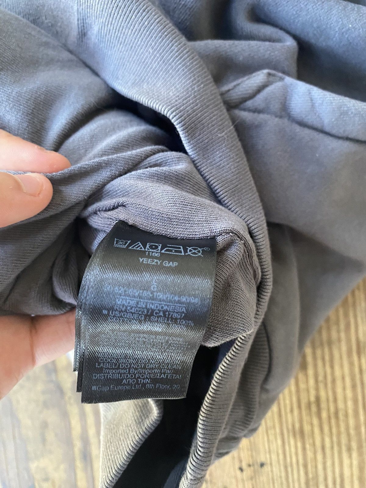 Yeezy yeezy x gap unreleased zip up / gray/ x-large Size US L / EU 52-54 / 3 - 5 Thumbnail