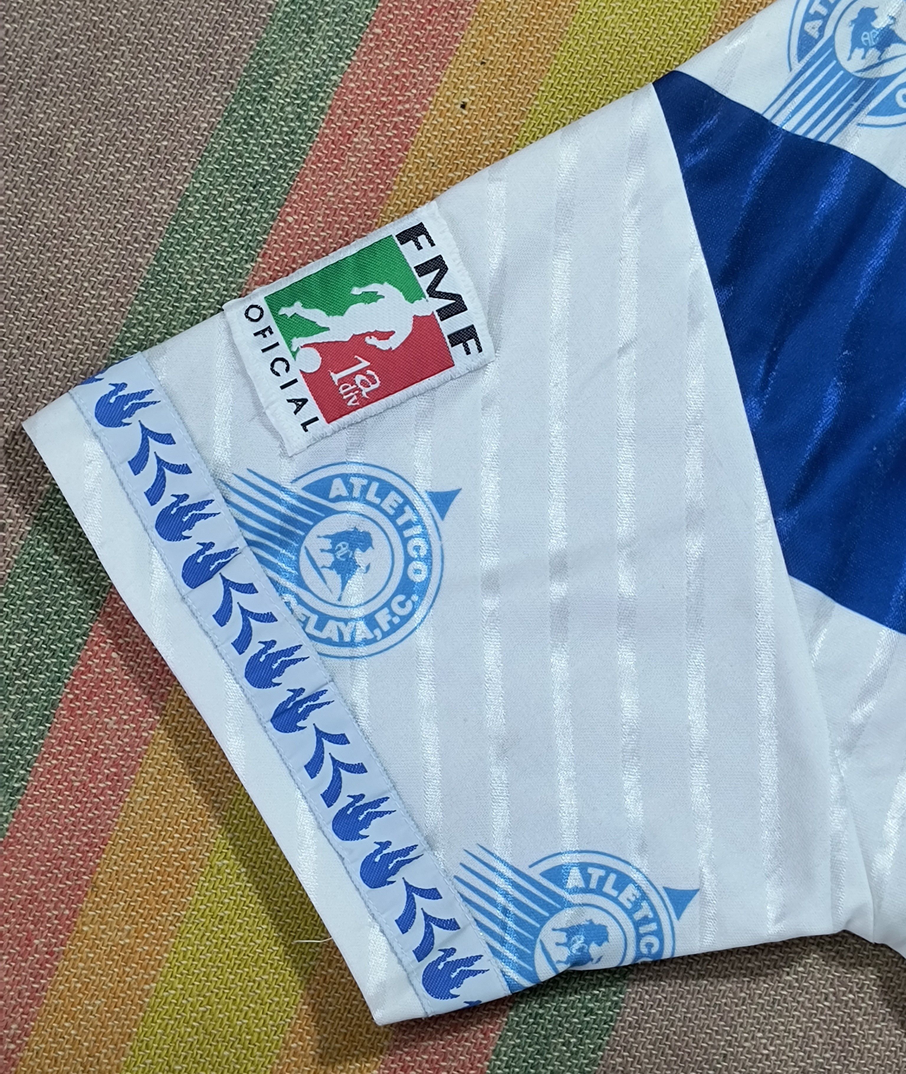 Vintage Vintage Garcis Atletico Celaya F.C. 1996 - 1997 home jersey Size US M / EU 48-50 / 2 - 5 Thumbnail