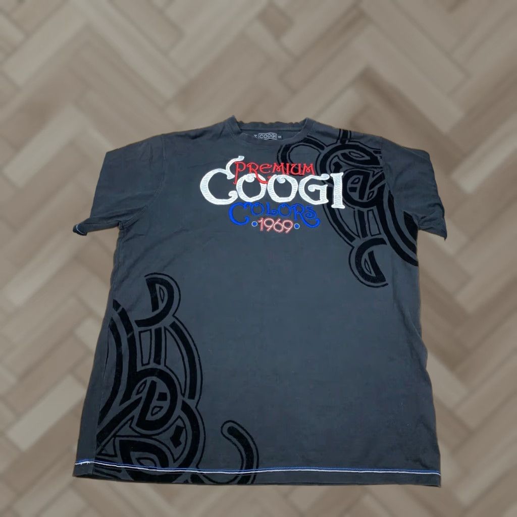 Coogi VINTAGE Coogi T Shirt 2XL Embroidered Logo Black Short Sleeve Mens 90s Designer Logo Embroidered Shirts Size US XXL / EU 58 / 5 - 1 Thumbnail