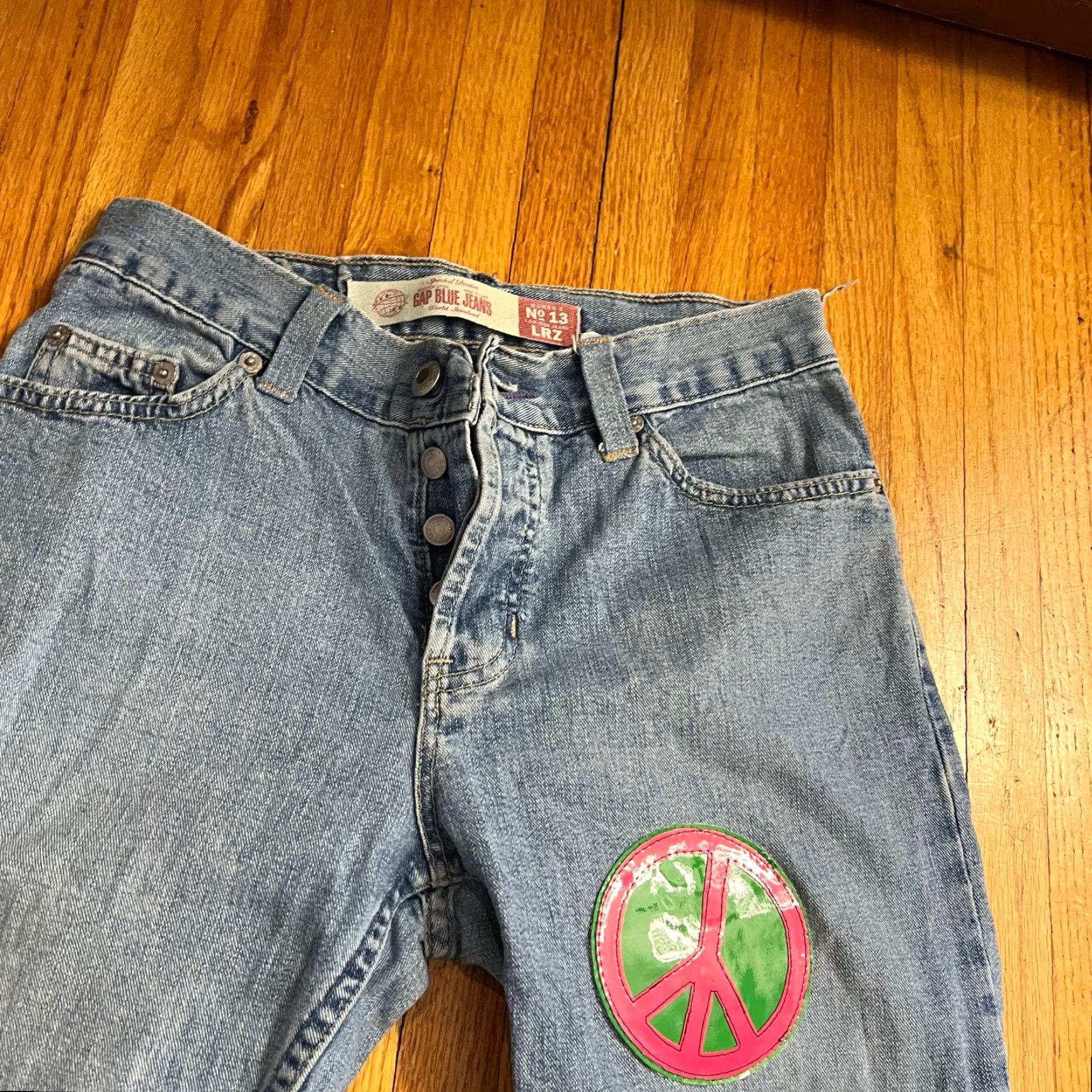 Gap Gap Jeans Womens Bell Bottom Flare Pants Rainbow Low Rise 1 Juniors Blue 27x32 Womens Size 25" / US 0 / IT 36 - 2 Thumbnail