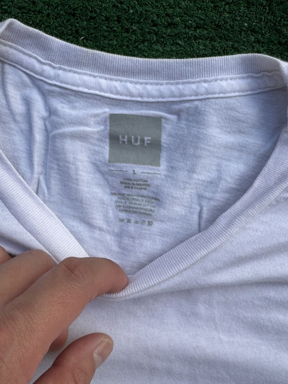 Huf HUF White Pocket T-Shirt Size US L / EU 52-54 / 3 - 2 Thumbnail