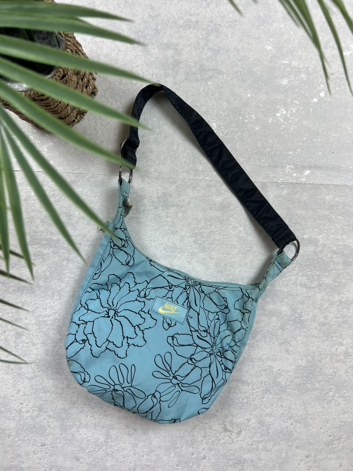 Nike × Vintage 00s Nike Retro Logo Vintage Y2K Shoulder Bag