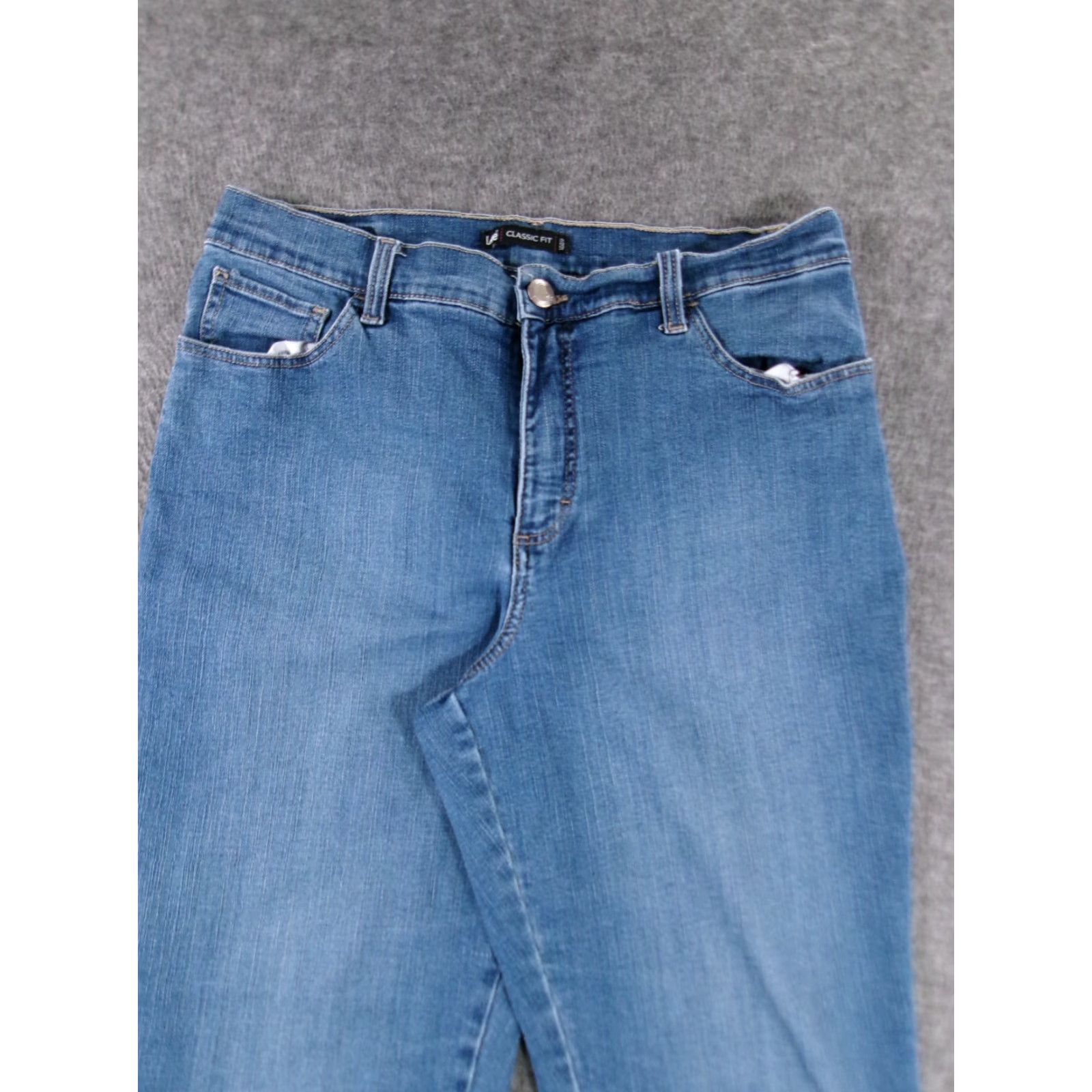 Lee Lee Jeans Women 12P Petite Blue Classic Fit Straight Medium Wash Capsule Causal Size 34" / US 12 / IT 48 - 2 Thumbnail
