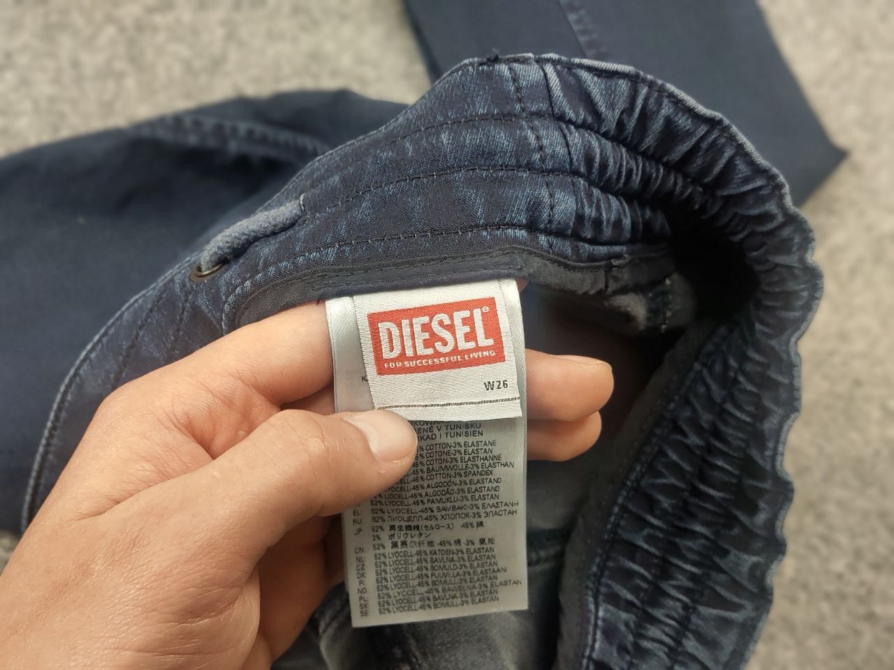 Diesel Diesel d krailey e ne Sweat Blue Denim Cropped Jeans Vintage Size 26" / US 2 / IT 38 - 12 Thumbnail