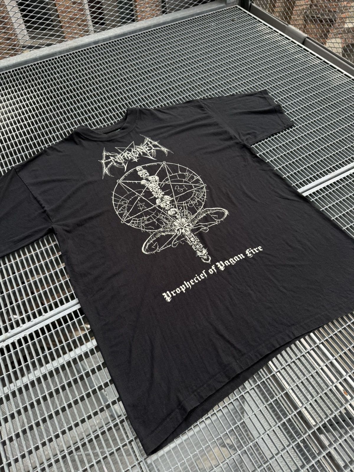 Band Tees Vintage 1995 Enthroned Prophecy Of Pagan Fire Dark Metal tee Size US XL / EU 56 / 4 - 6 Thumbnail