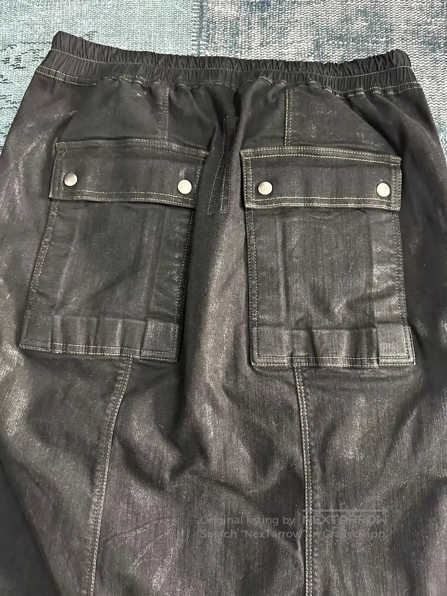 Rick Owens Black Cargo Shorts with Drawstring and Pockets. Size US 32 / EU 48 - 5 Thumbnail