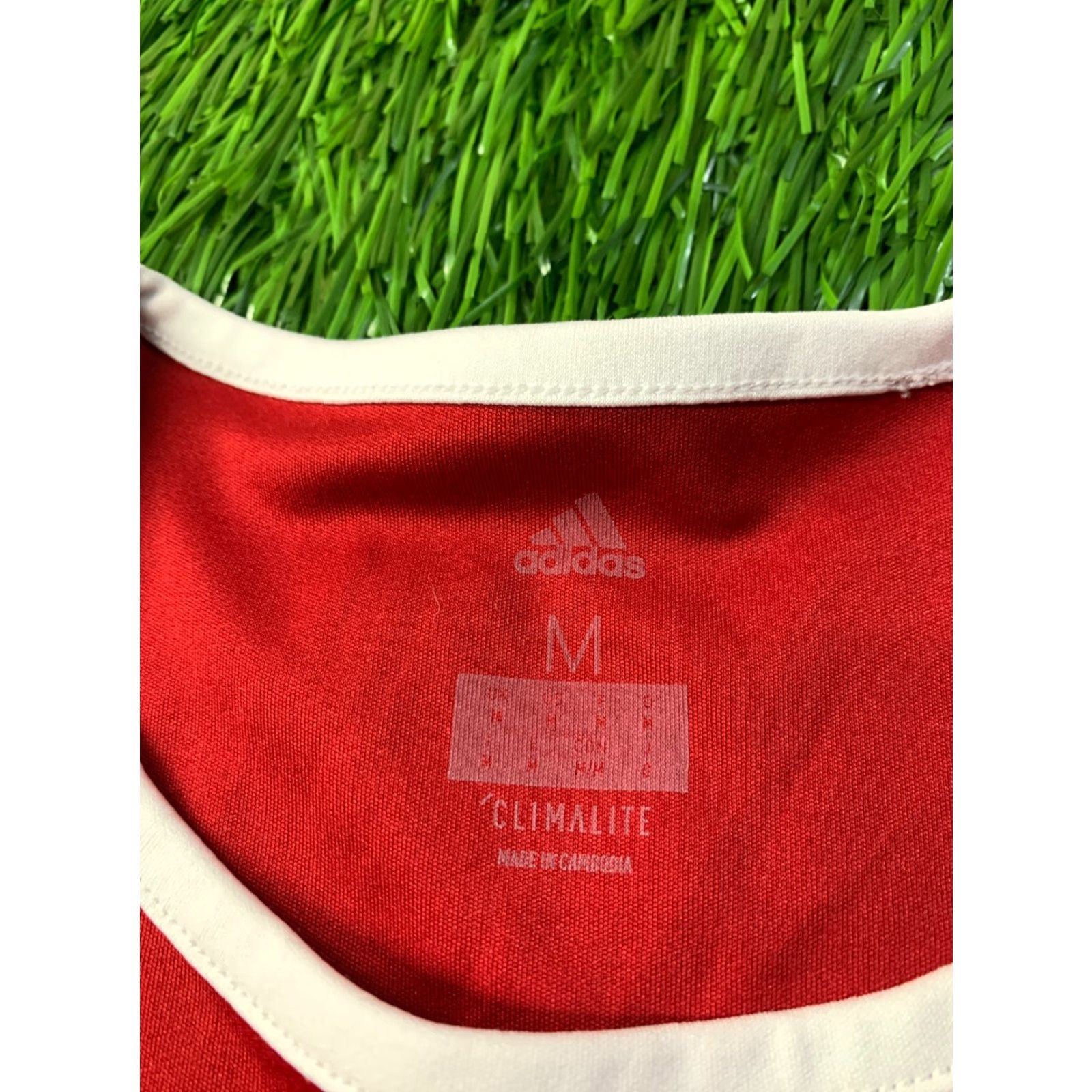 Adidas ADIDAS PERFORMANCE SHIRT Men Football Short Sleeve Size M Red and White 2019 Entrada Size US M / EU 48-50 / 2 - 5 Thumbnail