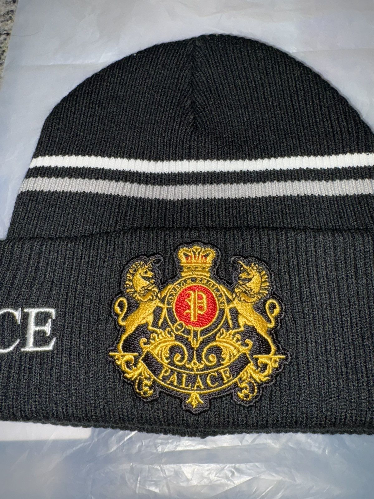 Palace Palace Established Beanie Size ONE SIZE - 2 Thumbnail