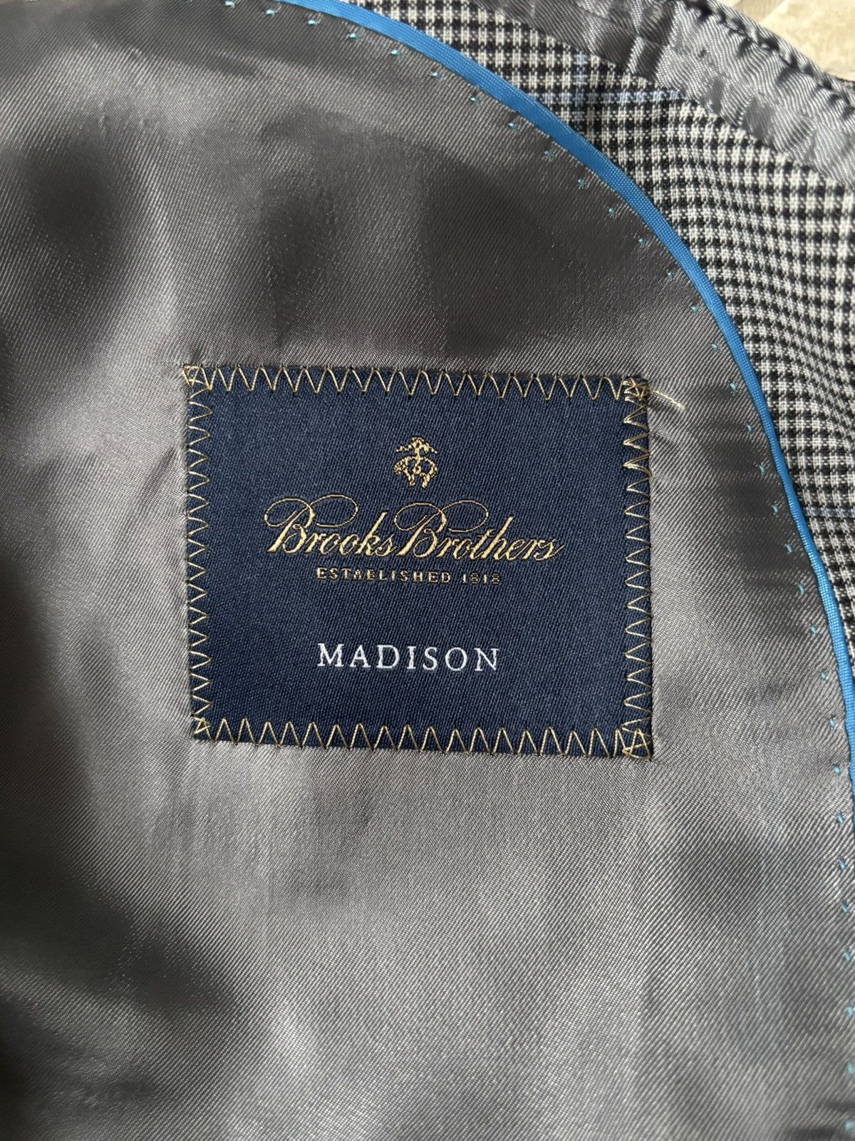 Brooks Brothers Brooks Brothers Madison Blazer Size 46R - 2 Thumbnail