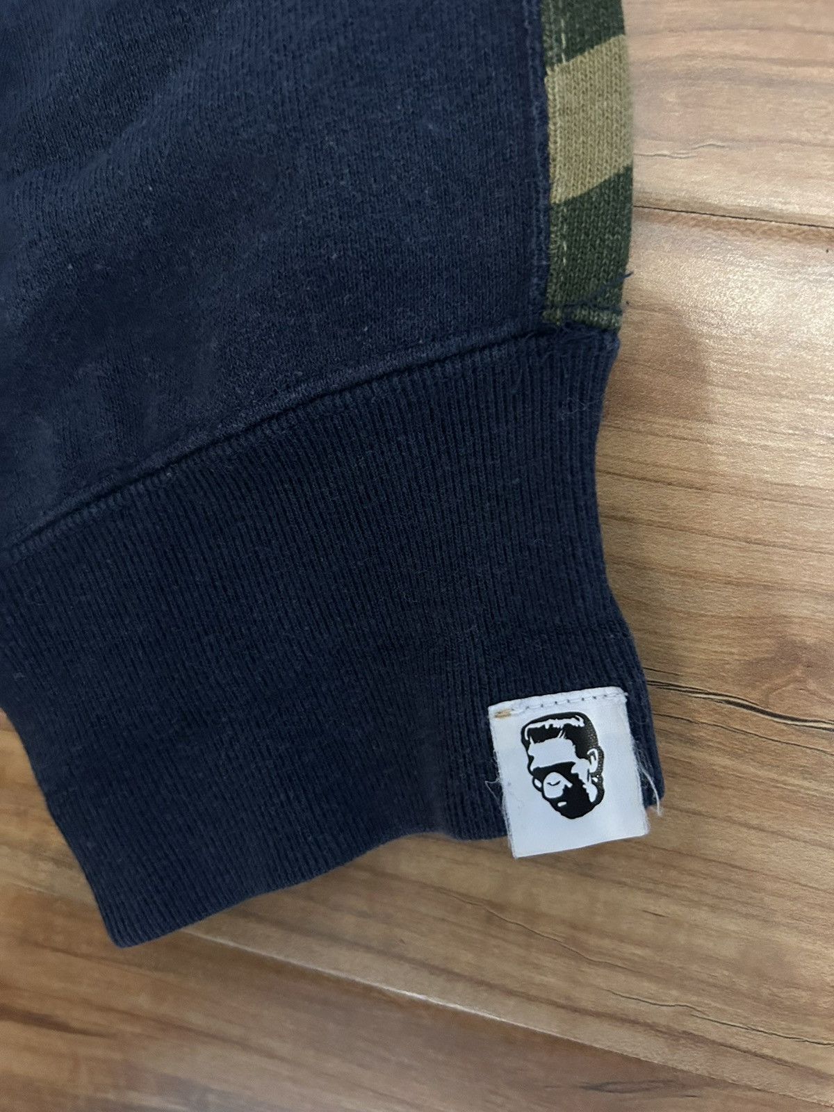 Bape OG Bape Navy/Green Camo Shark Full Zip Hoodie Size US L / EU 52-54 / 3 - 11 Thumbnail