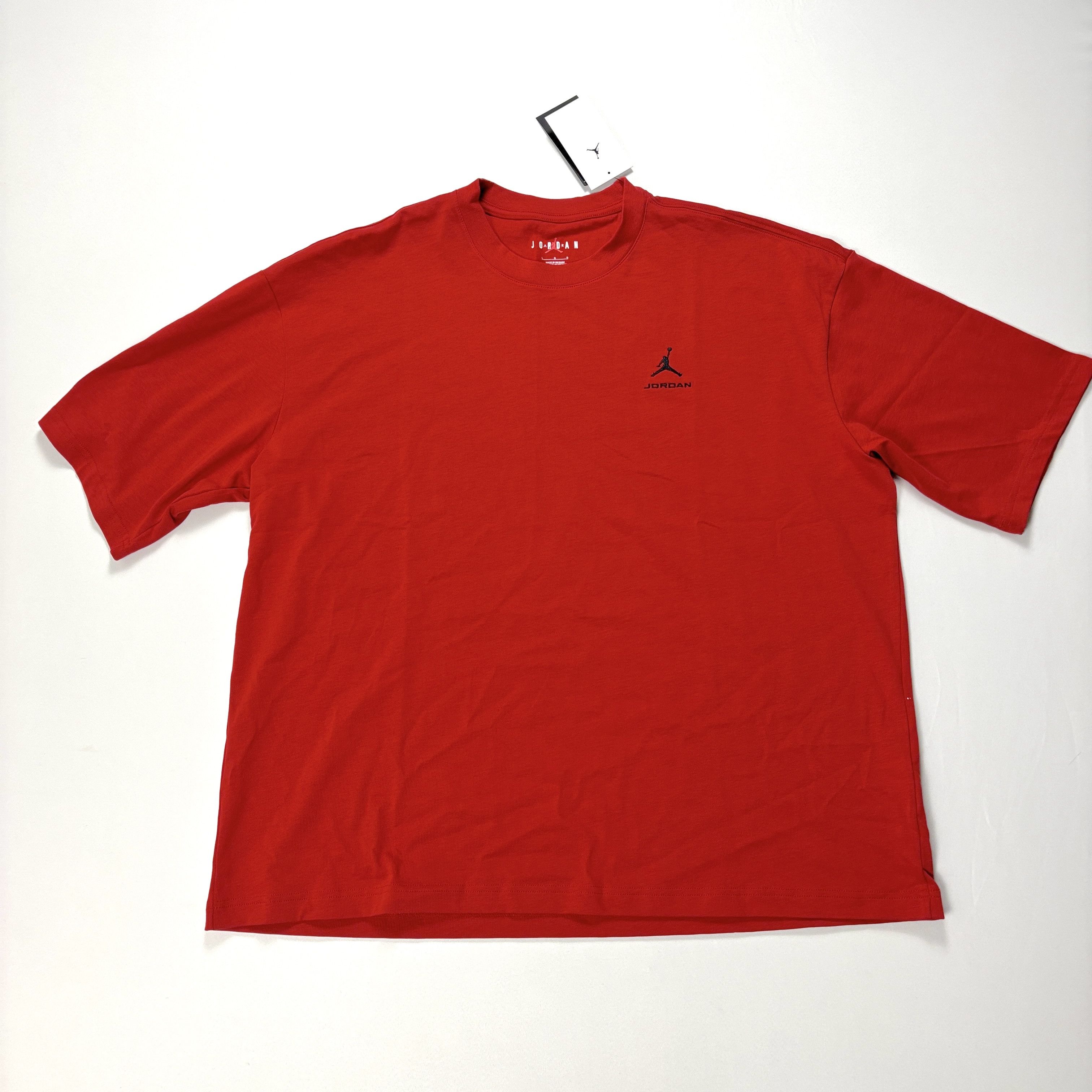 Jordan Brand Jordan Mens Oversized 23 Black Cat Shirt Red Sz L NWT Size US L / EU 52-54 / 3 - 2 Thumbnail