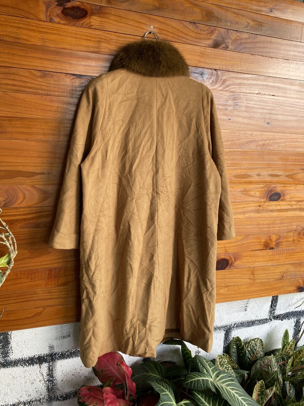 Japanese Brand Vintage AMISTA Camel Wool Coat with Real Fur Collar Elegant Size L / US 10 / IT 46 - 11 Thumbnail
