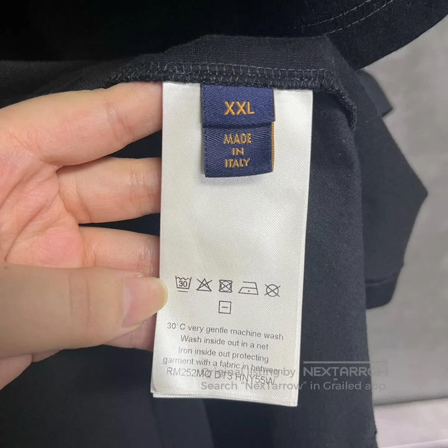 Louis Vuitton Louis Vuitton Brand logo detail on a short-sleeved T-shirt Size US XXL / EU 58 / 5 - 2 Thumbnail