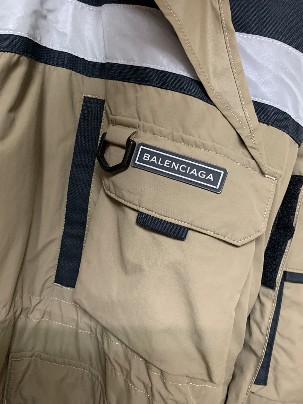 Balenciaga Balenciaga FW17 Runway Unmatching Irregular jackets Size XS / US 0-2 / IT 36-38 - 7 Thumbnail