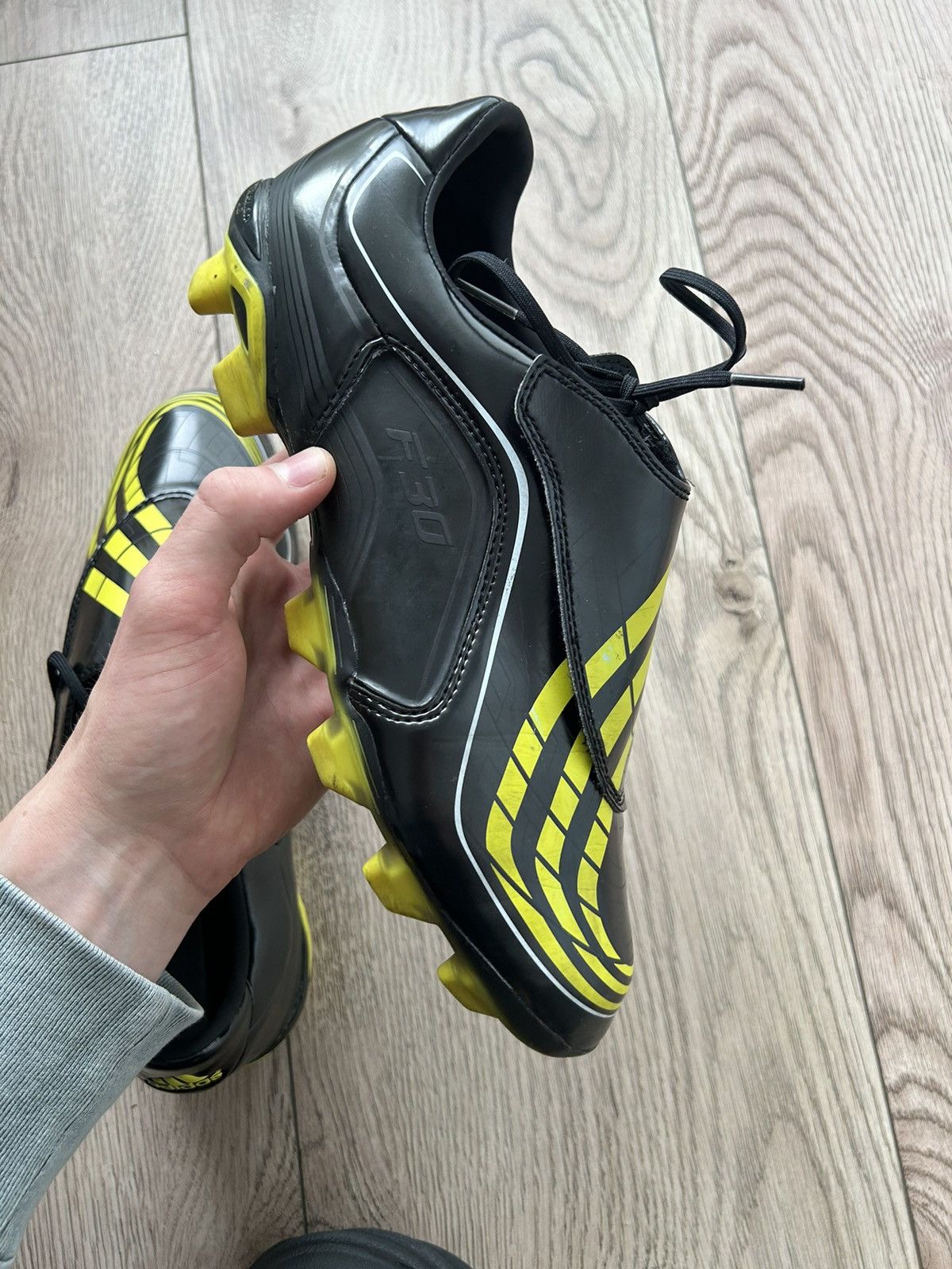 Adidas × Vintage Vintage Adidas F30 TRX Football Boots Size US 11 / EU 44 - 9 Thumbnail