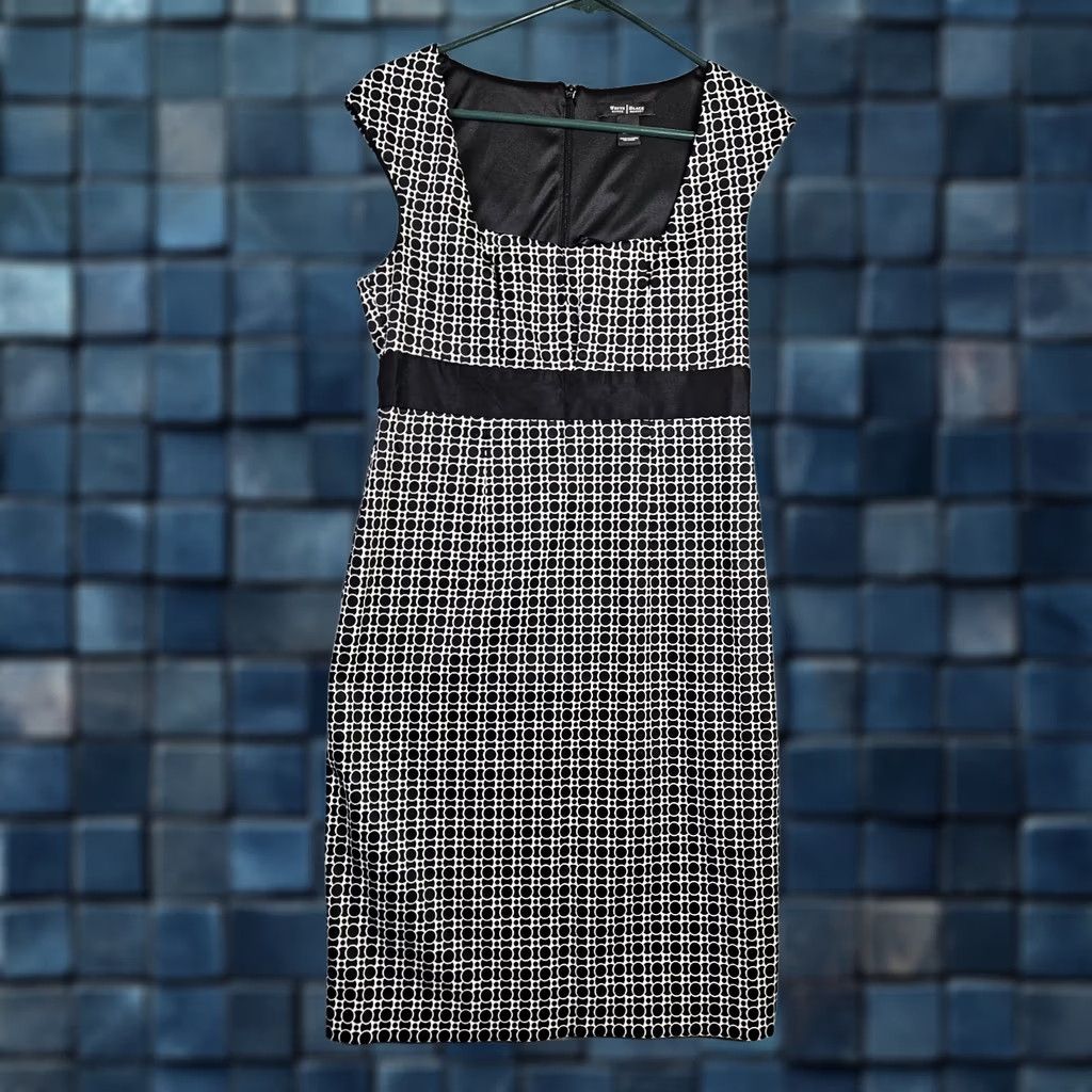 White House Black Market White House Black Market Sheath Dress Size 6 Black Geometric Printed Sleeveless Round Neck Knee Length Women XS? Wait. Size M / US 6-8 / IT 42-44 - 1 Thumbnail