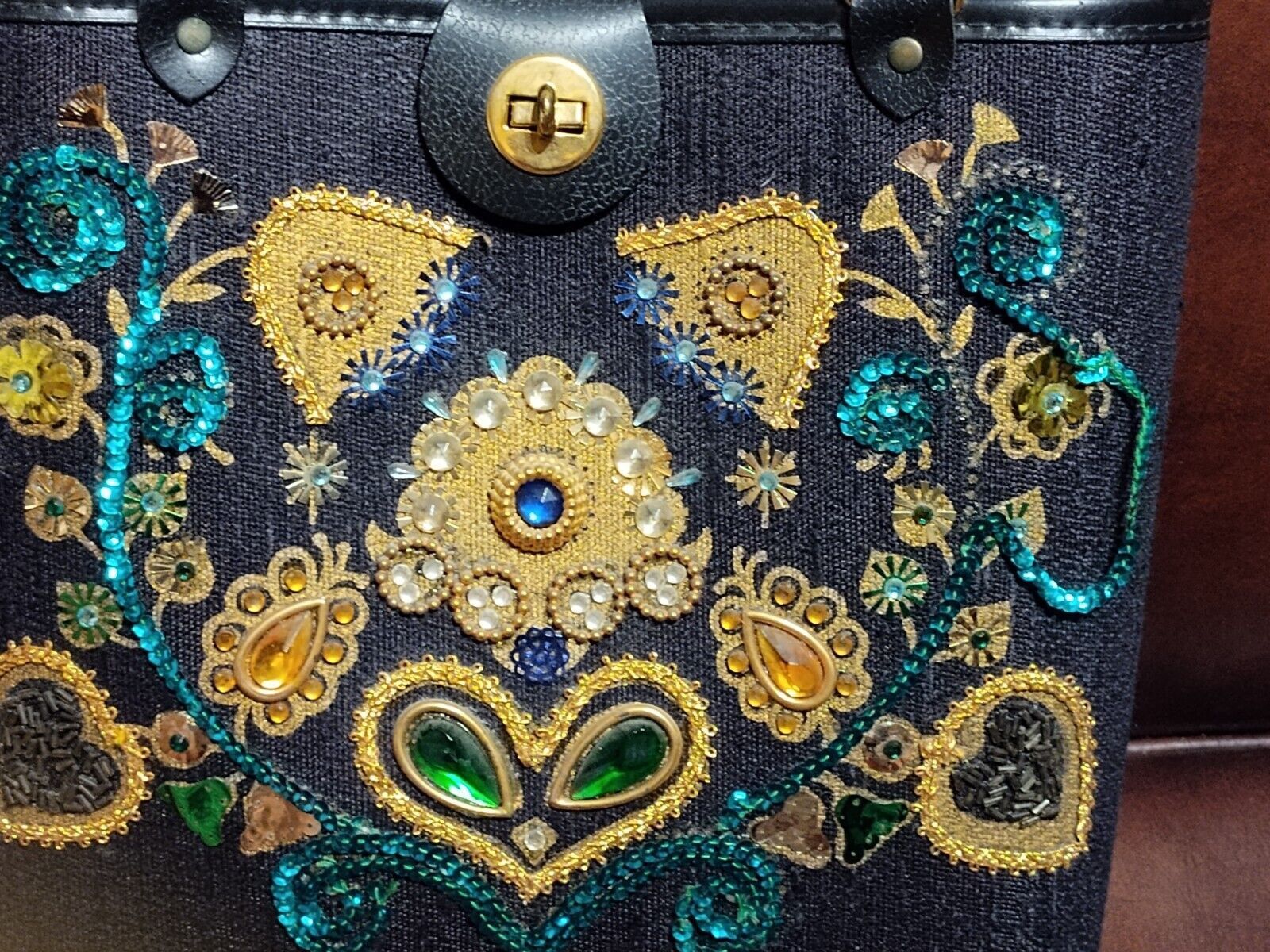 Vintage Vtg.Bead & Sequin Embellished purse Size ONE SIZE - 3 Thumbnail