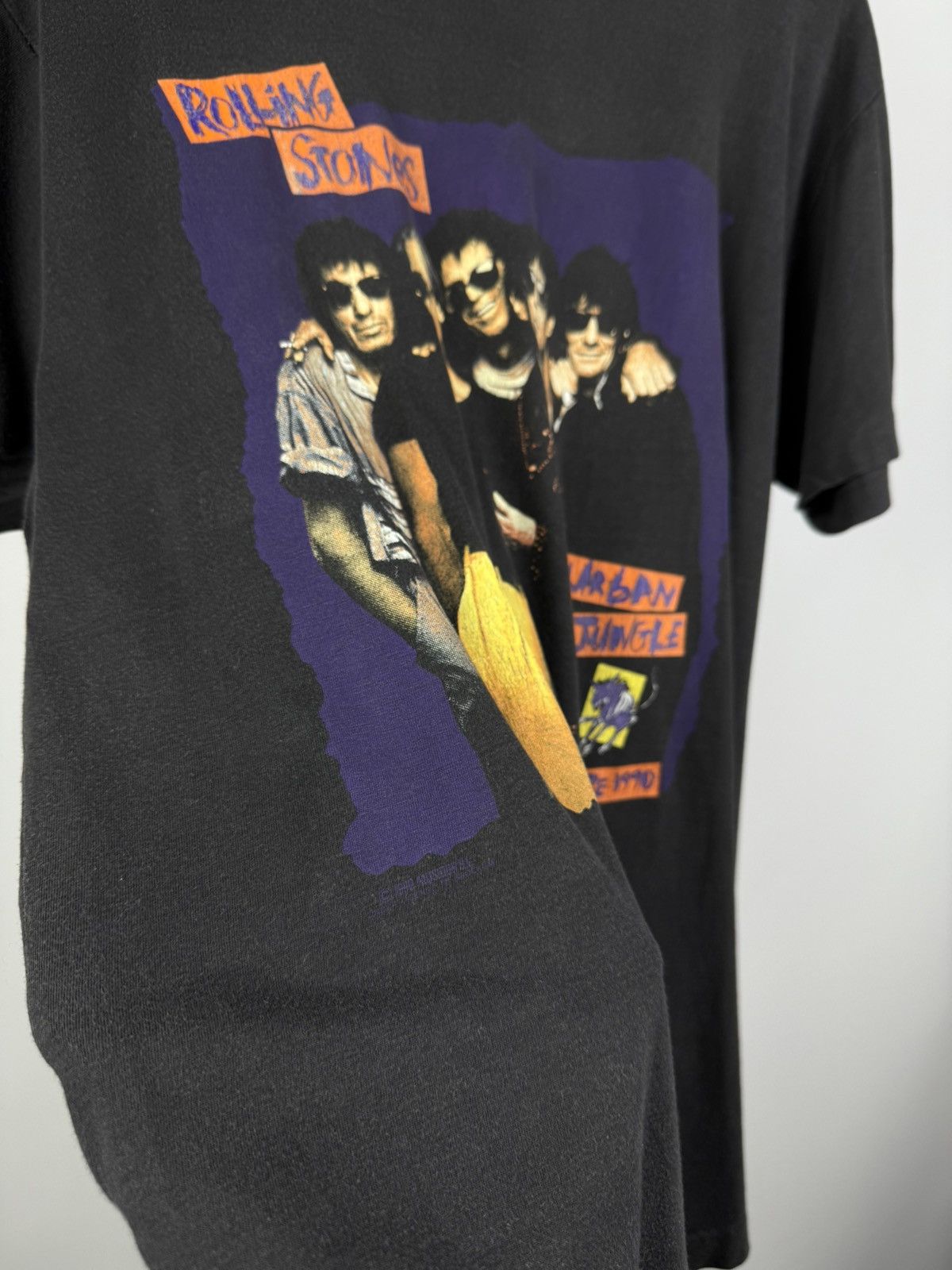 Band Tees × The Rolling Stones × Vintage Vintage 90's Faded The Rolling Stones 1990 Tour T-shirt Size US L / EU 52-54 / 3 - 4 Thumbnail