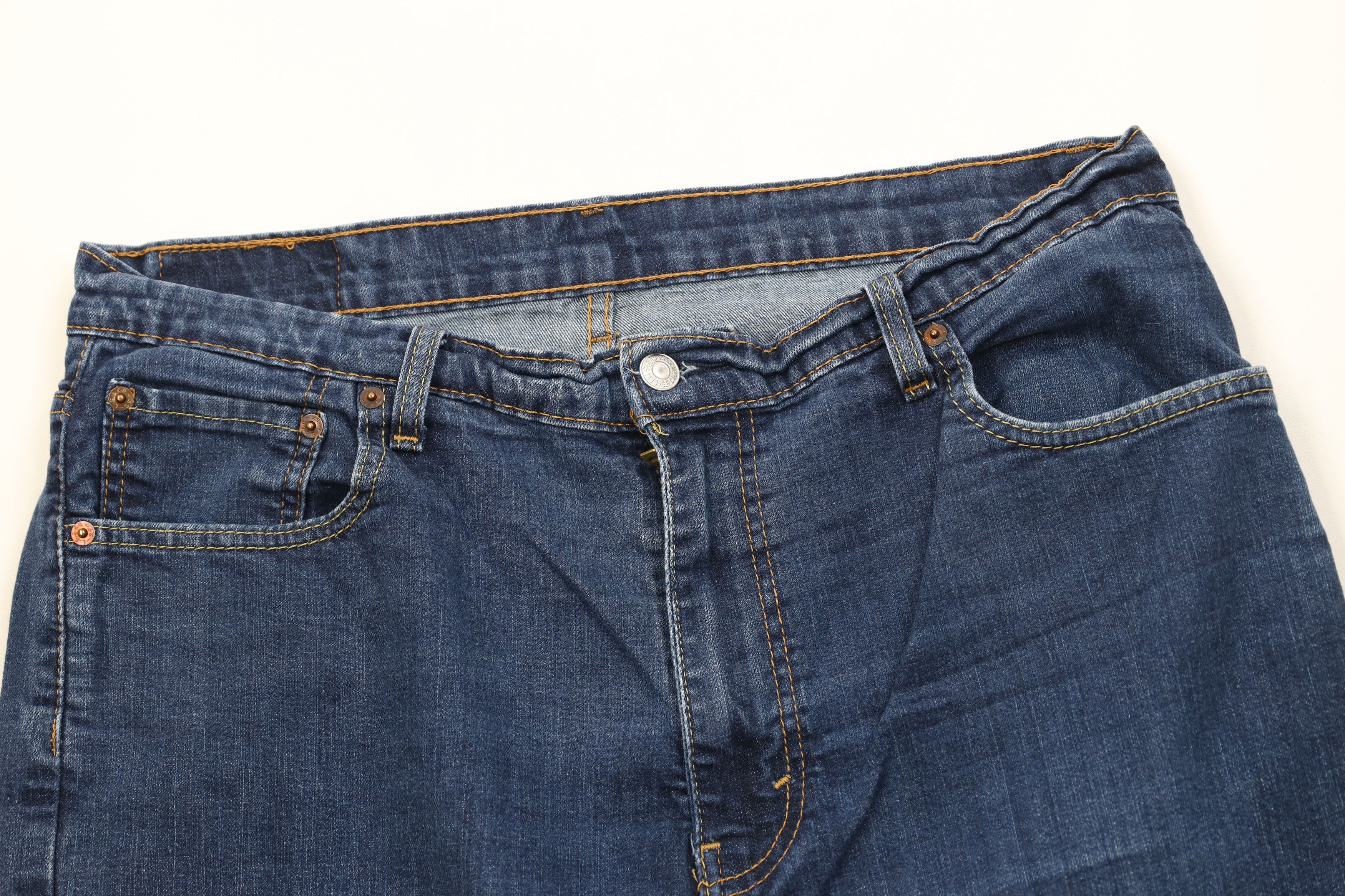 Levi's Vintage Y2K Levis 569 Loose Fit Denim Jean Shorts Jorts Blue Size US 36 / EU 52 - 2 Thumbnail