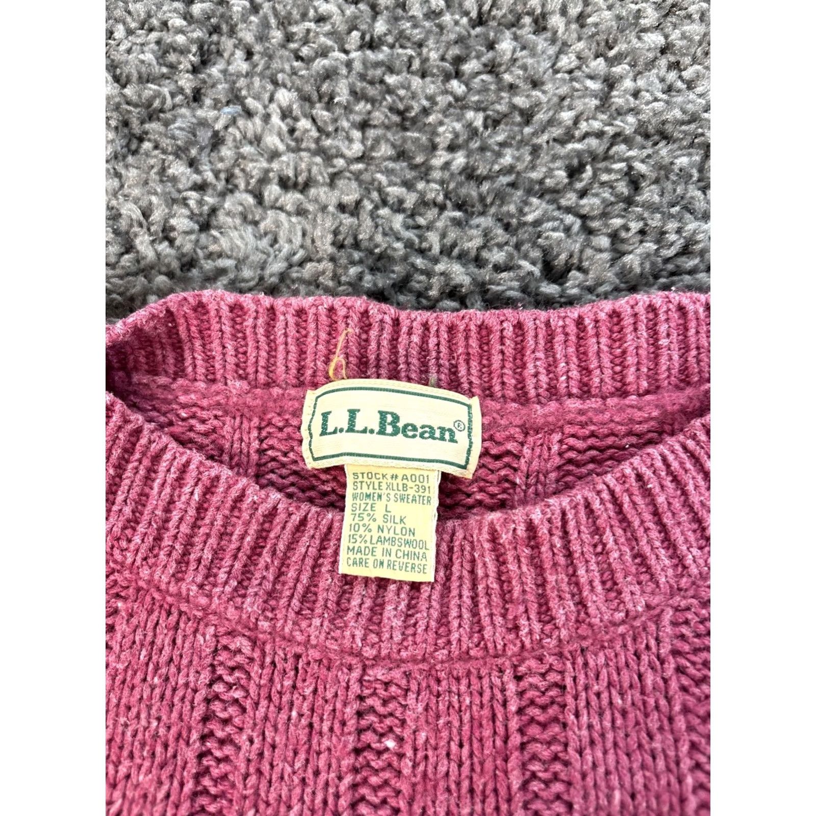 Vintage VINTAGE L.L. Bean Sweater Womens Large Pink Silk Lambswool Shoulder Button Crew Neck Pullover Long Sleeve Knit Knit Button Size L / US 10 / IT 46 - 4 Thumbnail