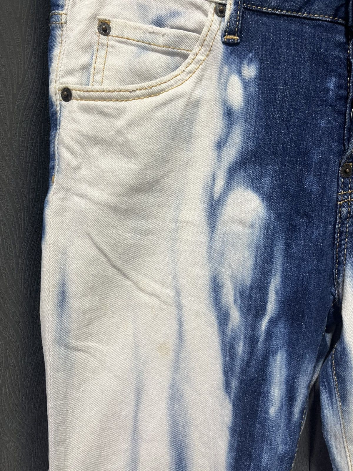 Dsquared2 DSquared2 Bleached Low Rise Skinny Jeans Size 28" / US 6 / IT 42 - 4 Thumbnail