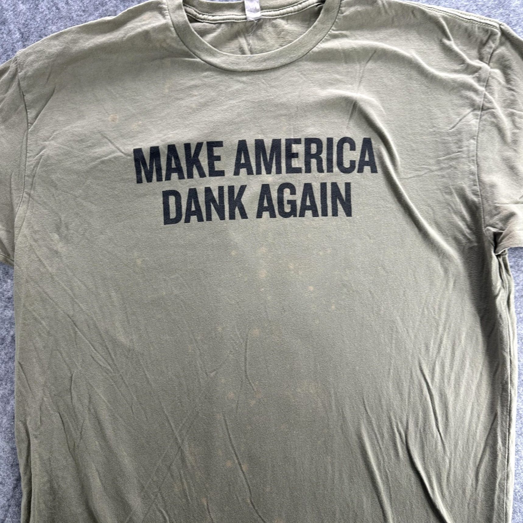 Next Level Next Level Shirt Mens 2XL Olive Green Funny Graphic Make America Dank Again Flying Saucer Beer Size US XXL / EU 58 / 5 - 2 Thumbnail