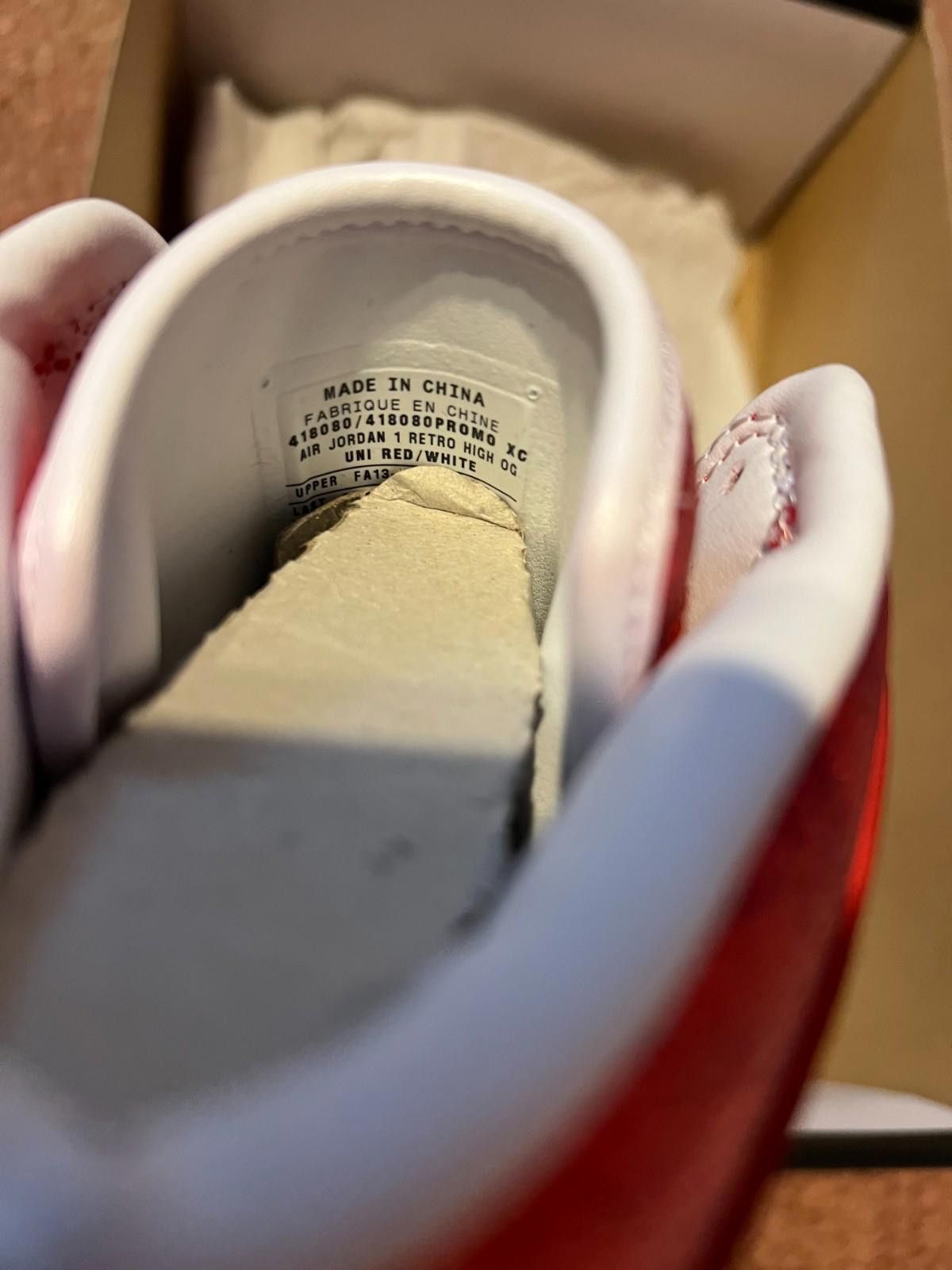 Jordan Brand Nike Air Jordan 1 Retro Legends of Summer Red Glitter Size US 10.5 / EU 43-44 - 12 Thumbnail