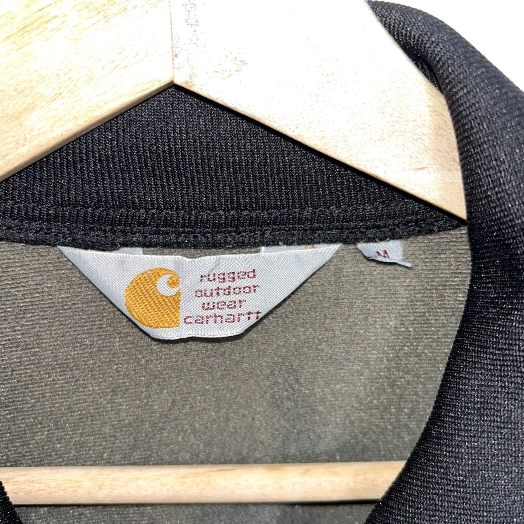 Carhartt VINTAGE Carhartt Camo Track Lightweight Jacket Full-Zip Men’s M Camouflage Casual Urban Fashion, Streetwear, Hype Mens Size US M / EU 48-50 / 2 - 3 Thumbnail