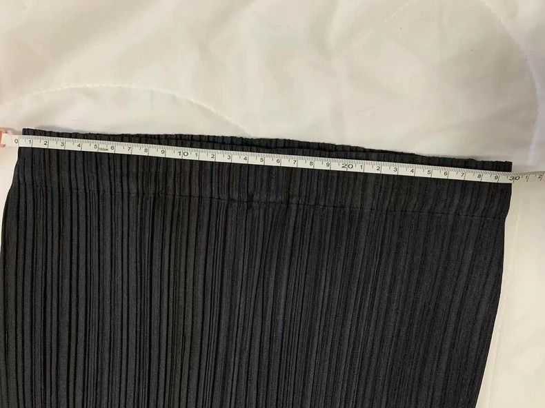 Issey Miyake Issey Miyake size:3 Black pleated pants Size 42" / US 20 - 7 Thumbnail