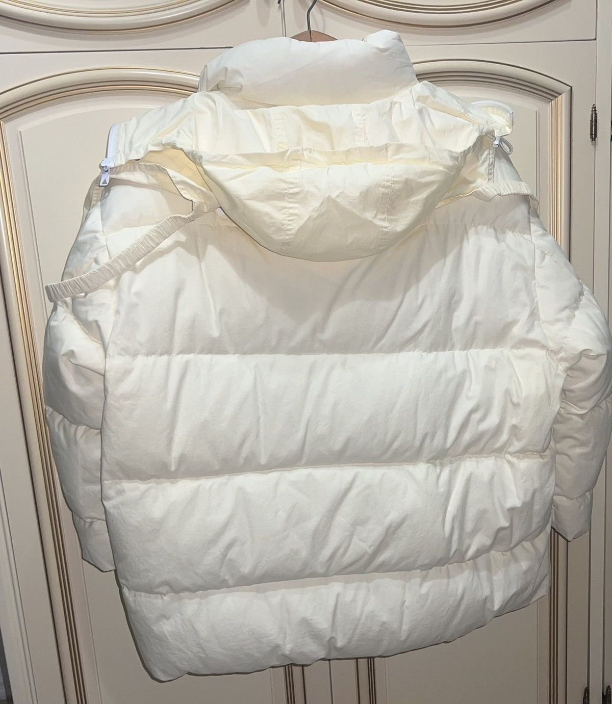 Bottega Veneta BOTTEGA VENETA Puffer Down Jacket – Size SMALL (Oversized) Size ONE SIZE - 8 Thumbnail