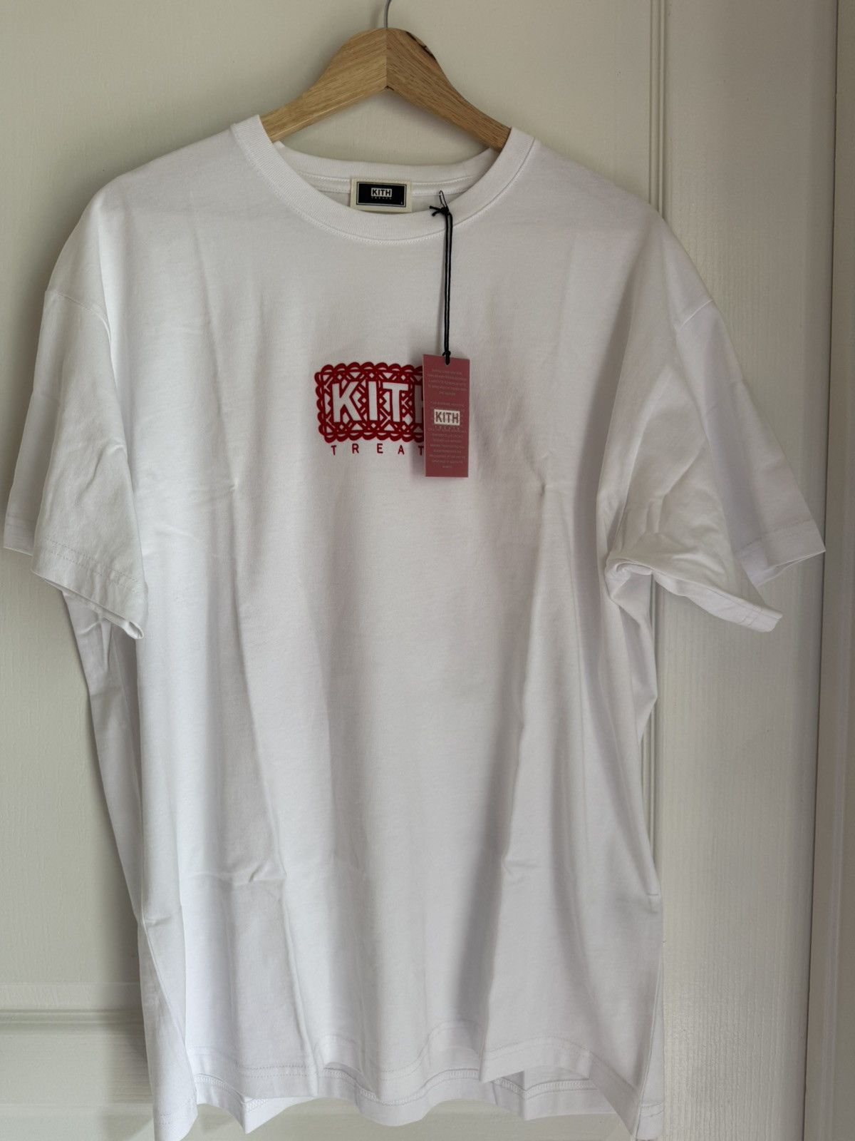 Kith Kith Treats Year of the Snake Tee White L streetwear Size US L / EU 52-54 / 3 - 6 Thumbnail