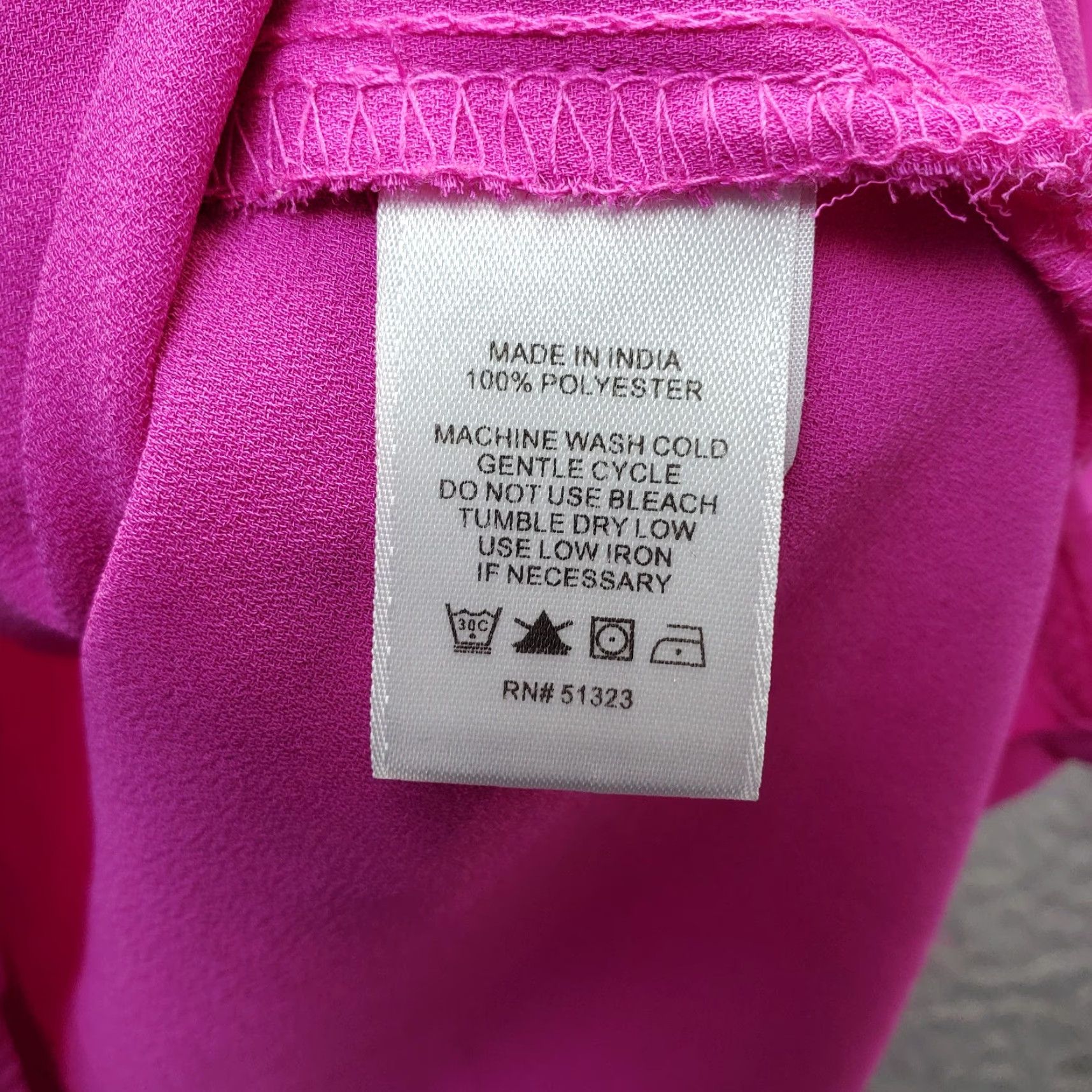 Vintage CeCe Blouse Womens M Pink Balloon Sleeve V Neck Shirt Size M / US 6-8 / IT 42-44 - 6 Thumbnail