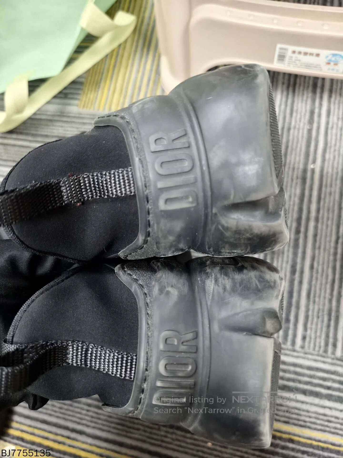 Dior dior d-connect low-top casual sneakers size 37. Size US 5 / EU 37 - 6 Thumbnail