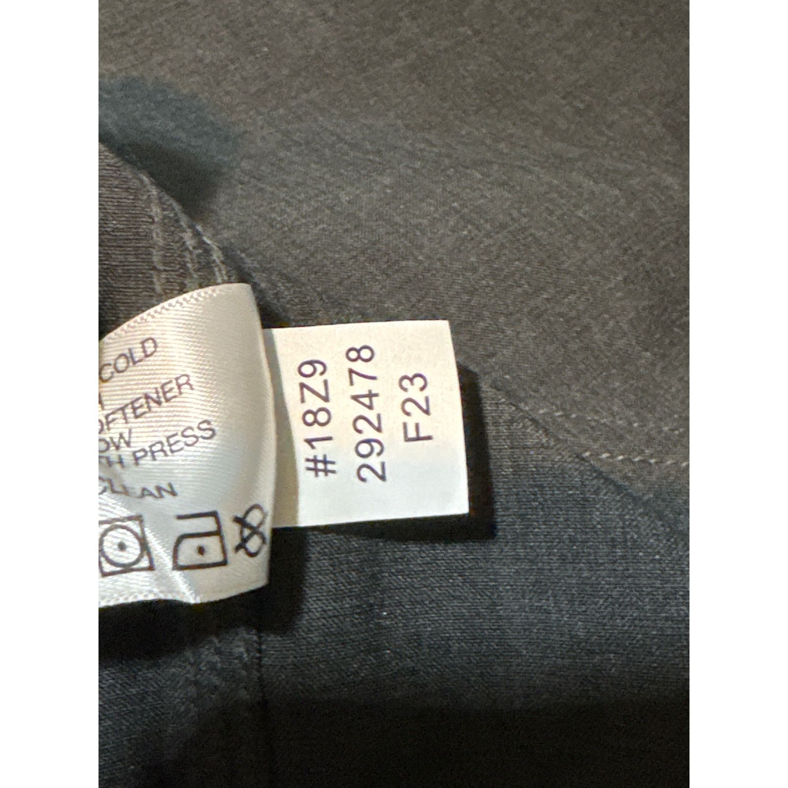 Orvis Orvis Stratford Active Fit Button Front Shirt Men’s XL Gray Size US XL / EU 56 / 4 - 10 Thumbnail