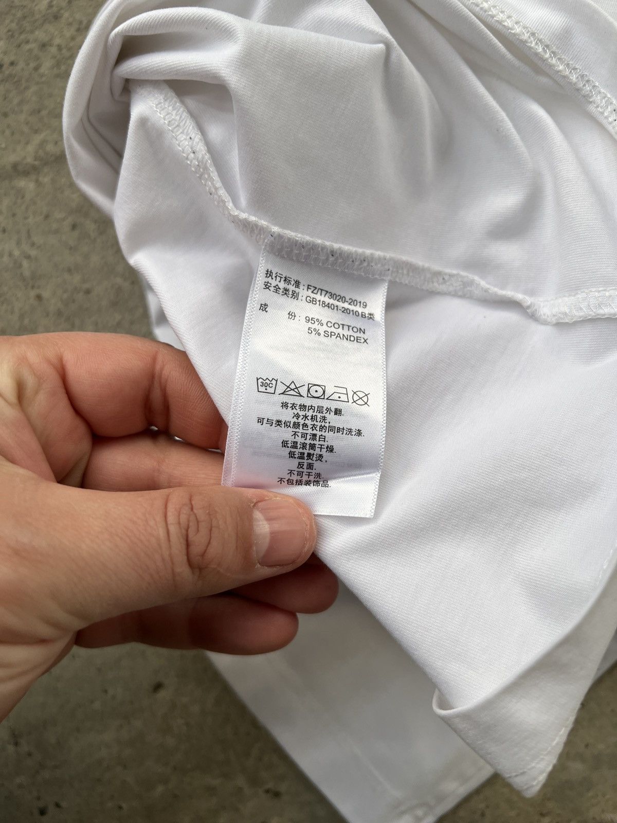 Burberry Burberry London Tee Size XL / US 12-14 / IT 48-50 - 6 Thumbnail