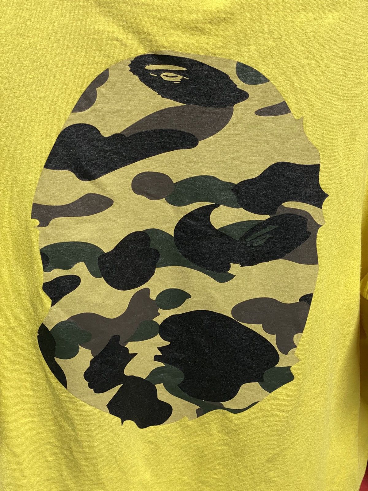 Bape 1st Camo Big Ape Head Tee Size US L / EU 52-54 / 3 - 5 Thumbnail