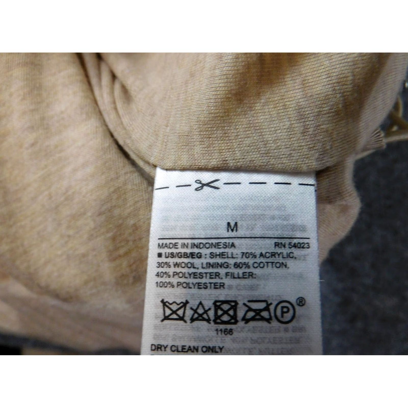 Gap Gap Vest Medium Beige Zip Classic Outdoors Puffer Wool Acrylic - Women, M, Sleeveless, Mid-Length, Solid, Peanuts Theme, Casual Outdoor Jacket Vest Size M / US 6-8 / IT 42-44 - 6 Thumbnail