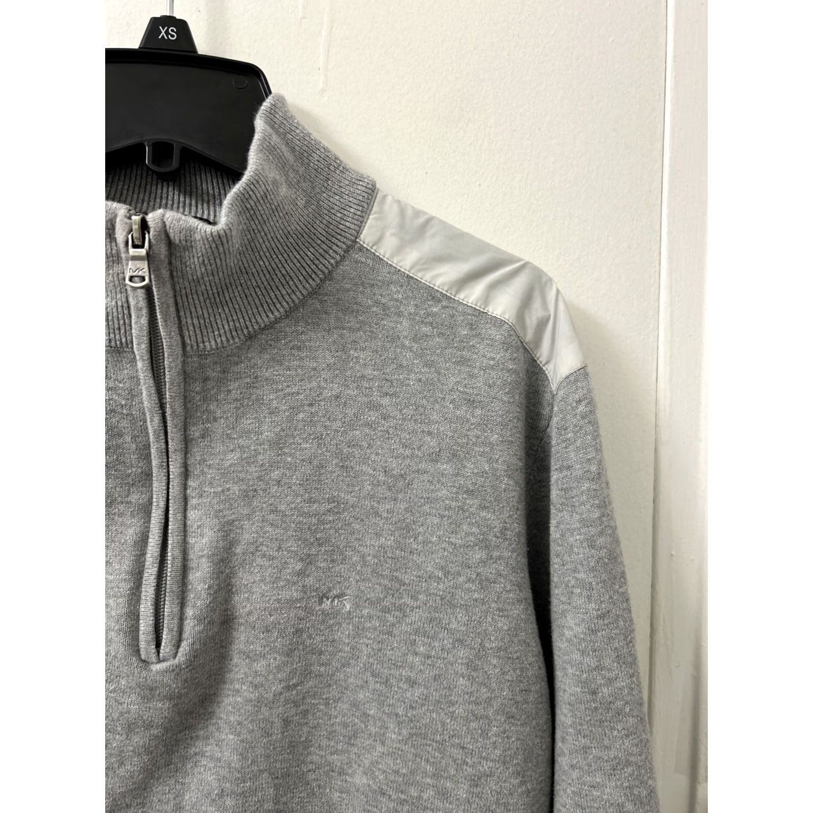 Michael Kors Michael Kors Sweater Mens L Gray 1/4 Zip Pullover Logo Knit 100% Cotton Long Sleeve Button-Up Casual Business Workwear Regular Fit 26”/22” Pit to Pit Size US L / EU 52-54 / 3 - 4 Thumbnail