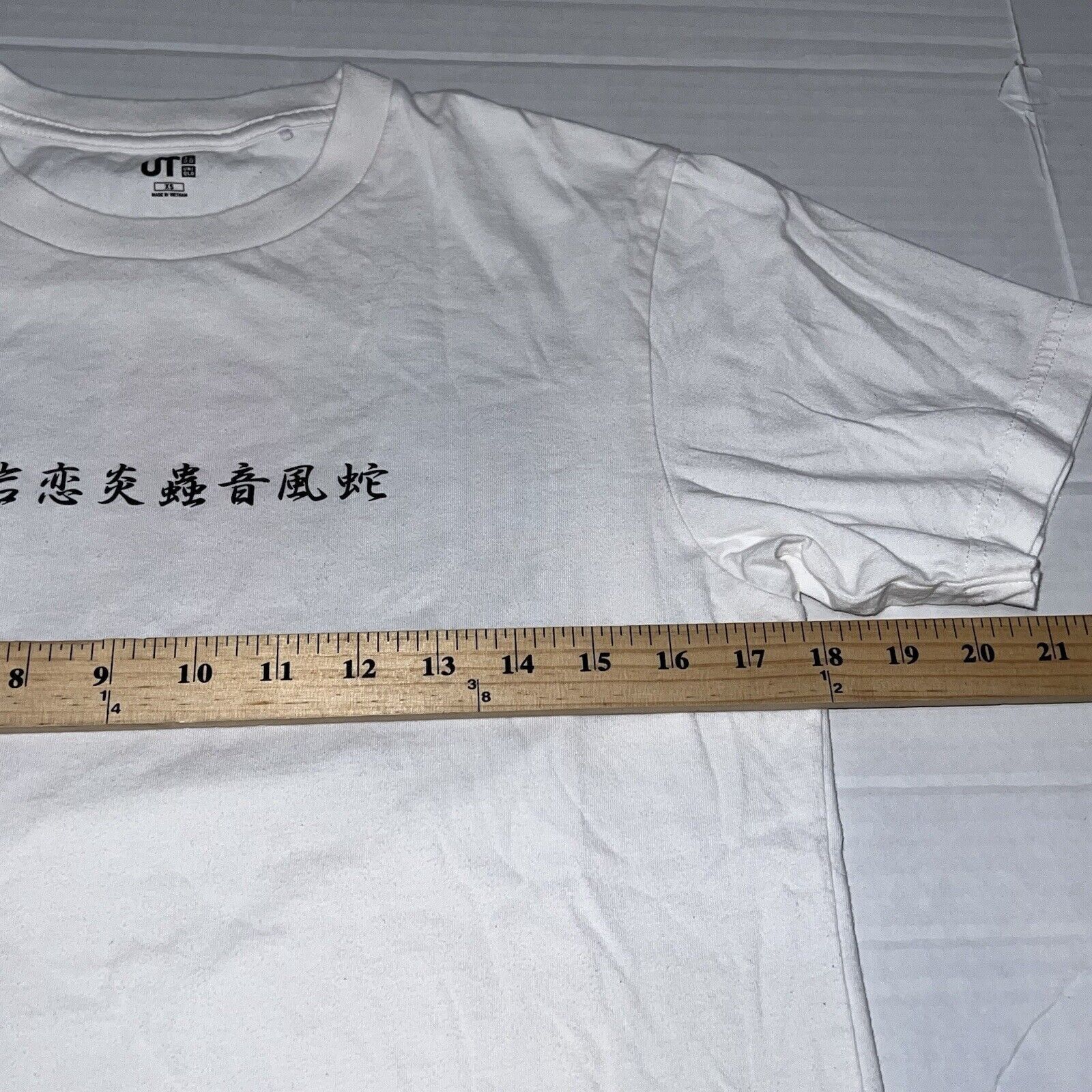 Uniqlo Uniqlo Demon Slayer Shirt Men's XS White Anime Manga Series Size US XS / EU 42 / 0 - 6 Thumbnail