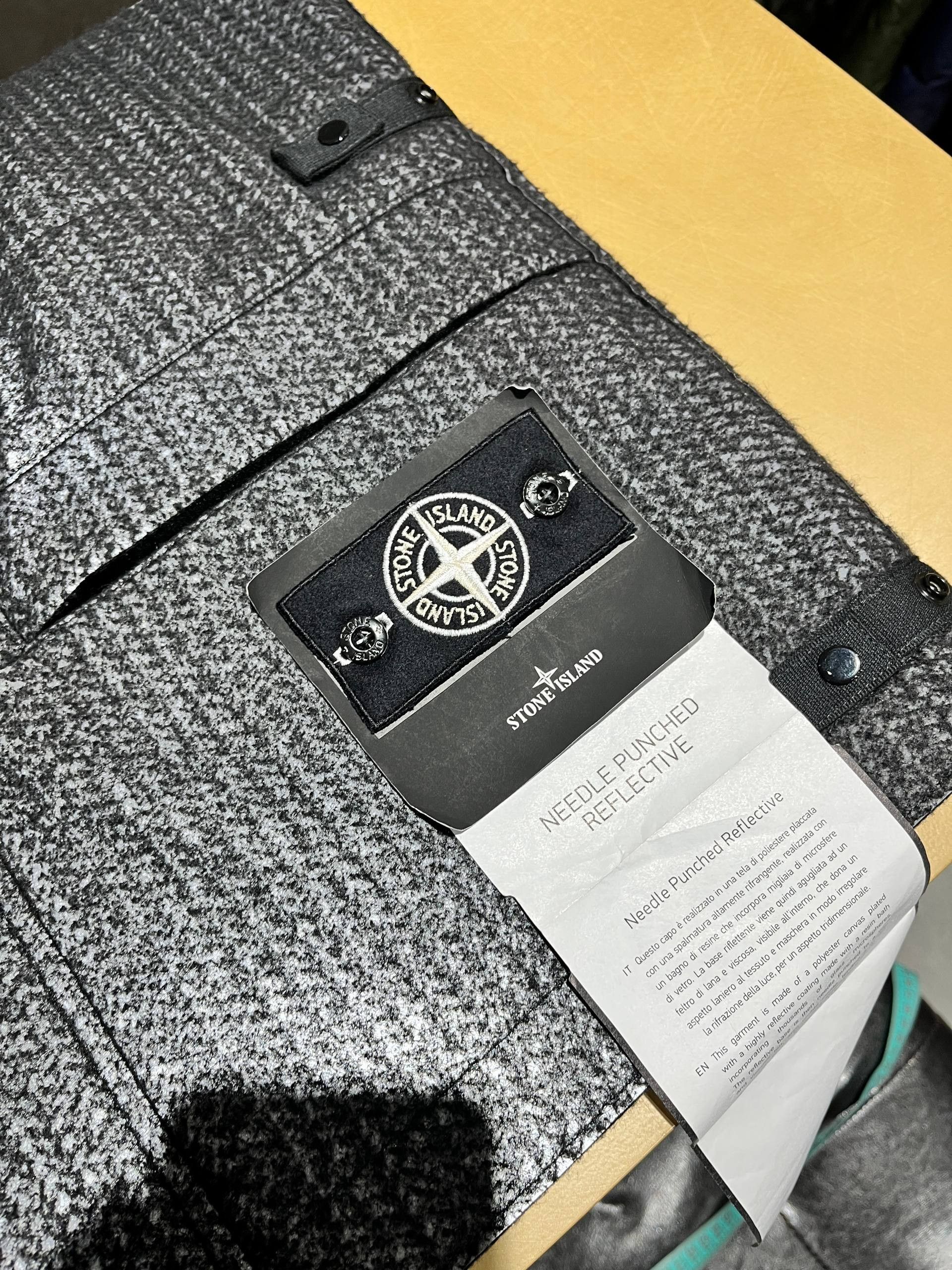 Stone Island Stone Island Tech Gilet G0999 Needle Punched Reflective Size US L / EU 52-54 / 3 - 18 Thumbnail