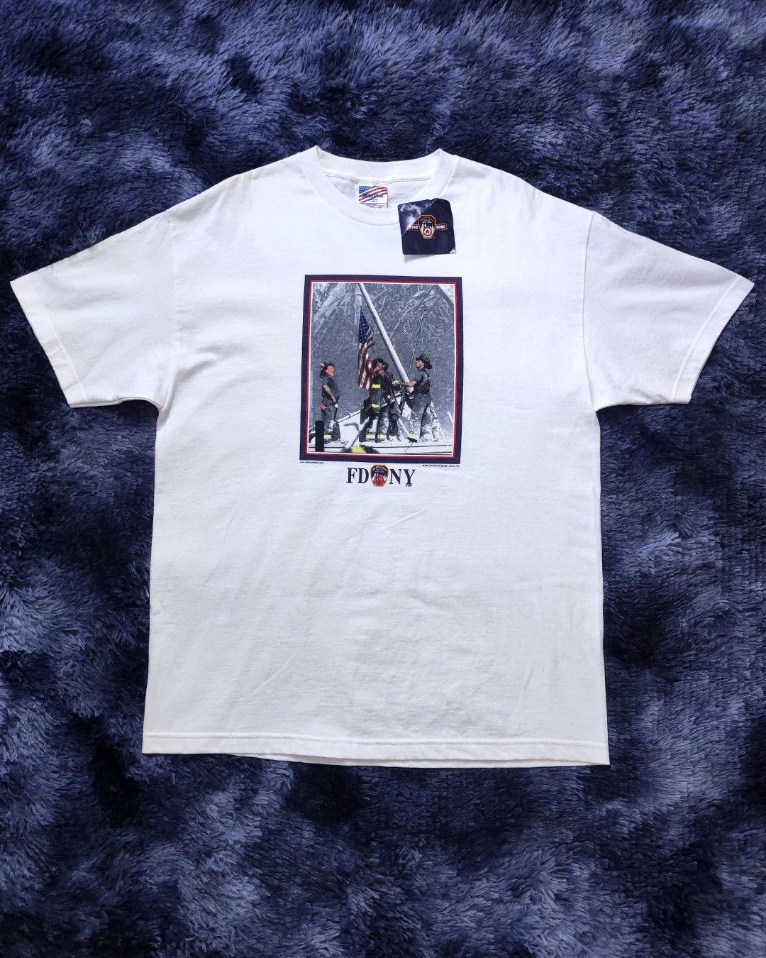 Vintage 2001 FDNY September 11 "The Record" 9.11 vintage tee 👨🏽‍🚒 Size US XL / EU 56 / 4 - 2 Thumbnail