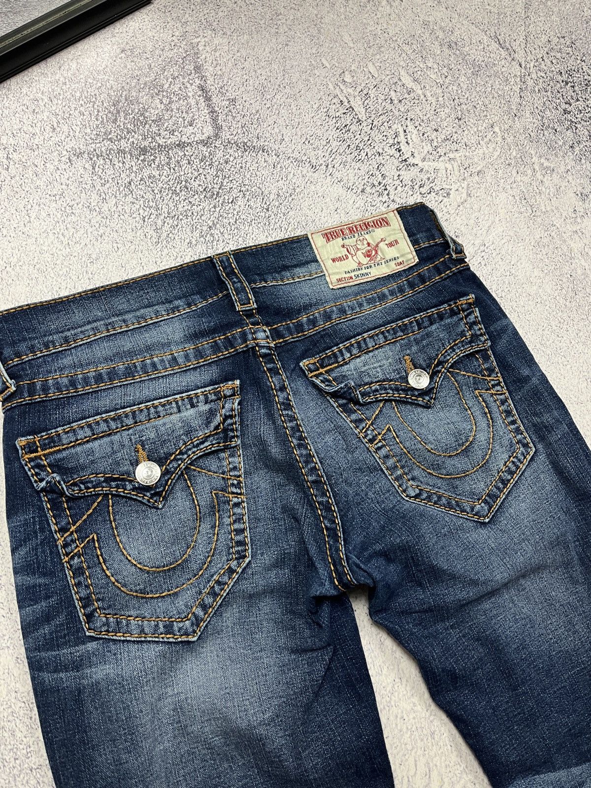 True Religion True Religion Skinny Flap Red Big T Jeans Streetwear Size 31 Size US 32 / EU 48 - 13 Thumbnail