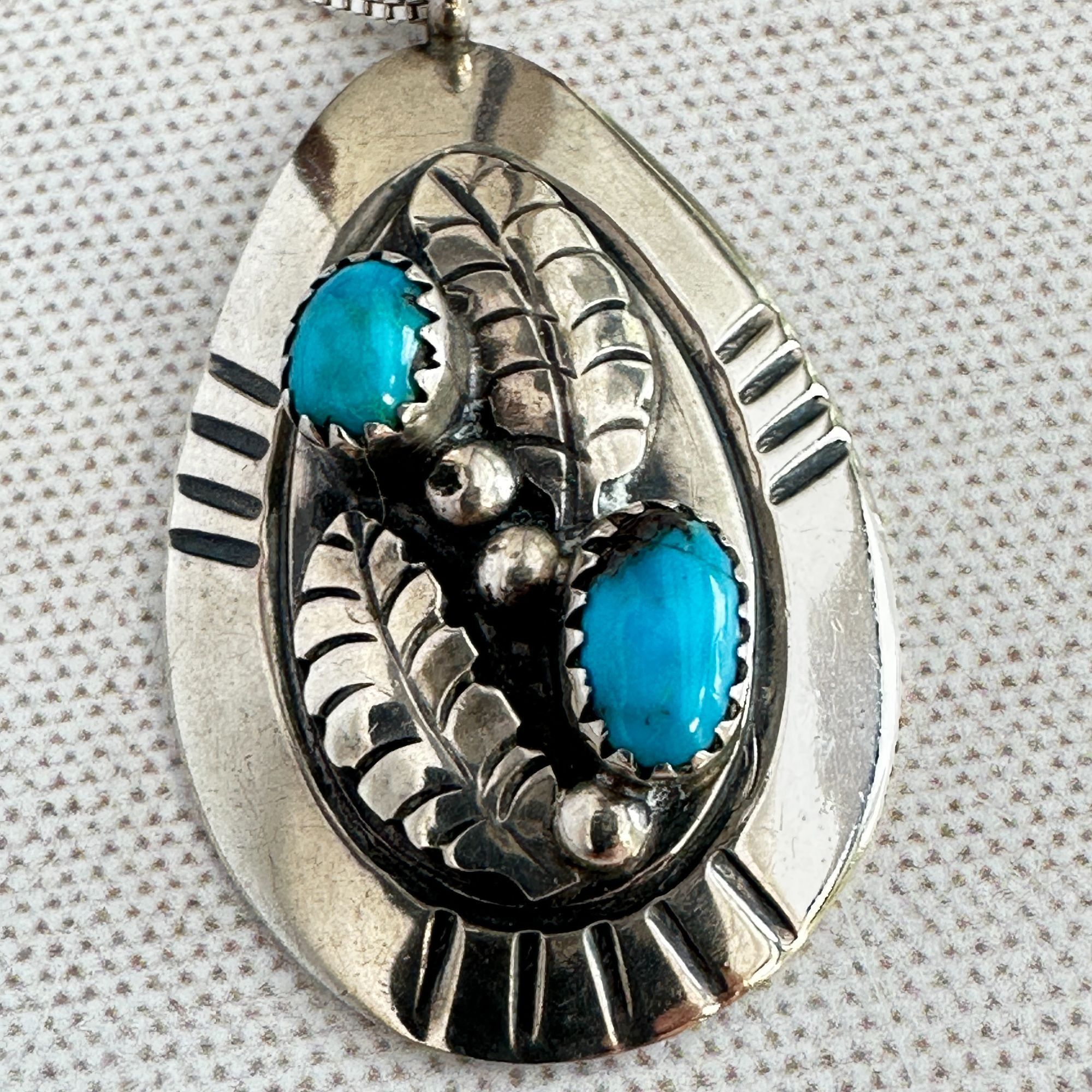 Other 1970s Native American Navajo Turquoise Pendant Necklace, Ste Size ONE SIZE - 5 Thumbnail