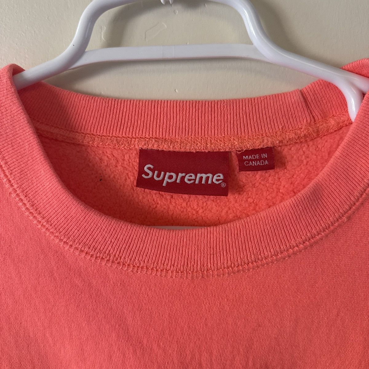 Supreme Supreme Box Logo Crewneck Fluorescent Pink Size US M / EU 48-50 / 2 - 3 Thumbnail
