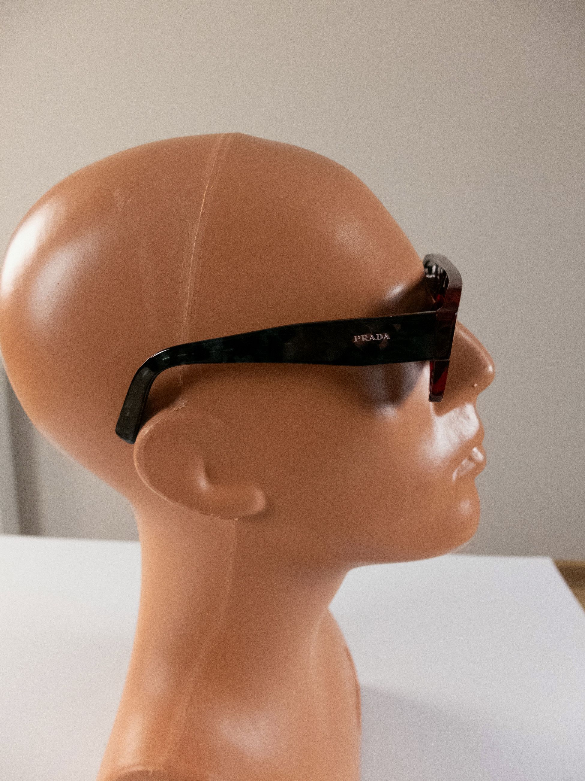 Prada PRADA red green tortoise shell rectangle sunglasses Italy Size ONE SIZE - 4 Thumbnail