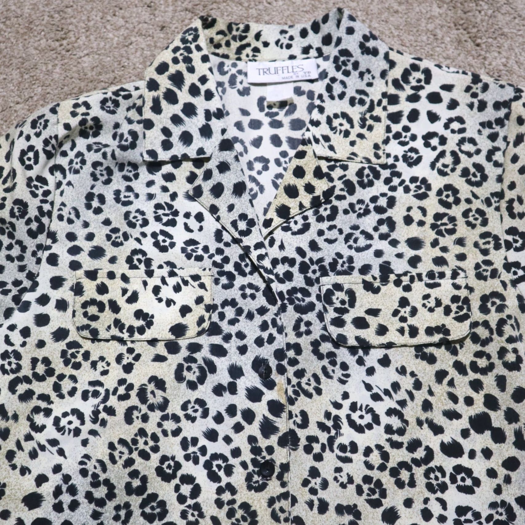 Vintage VINTAGE Blouse Shirt WOMEN XL Truffles Floral Long Sleeve Button Up Casual Brown Polyester Chiffon Flower 1960s Ladies Blouse Size XL / US 12-14 / IT 48-50 - 2 Thumbnail