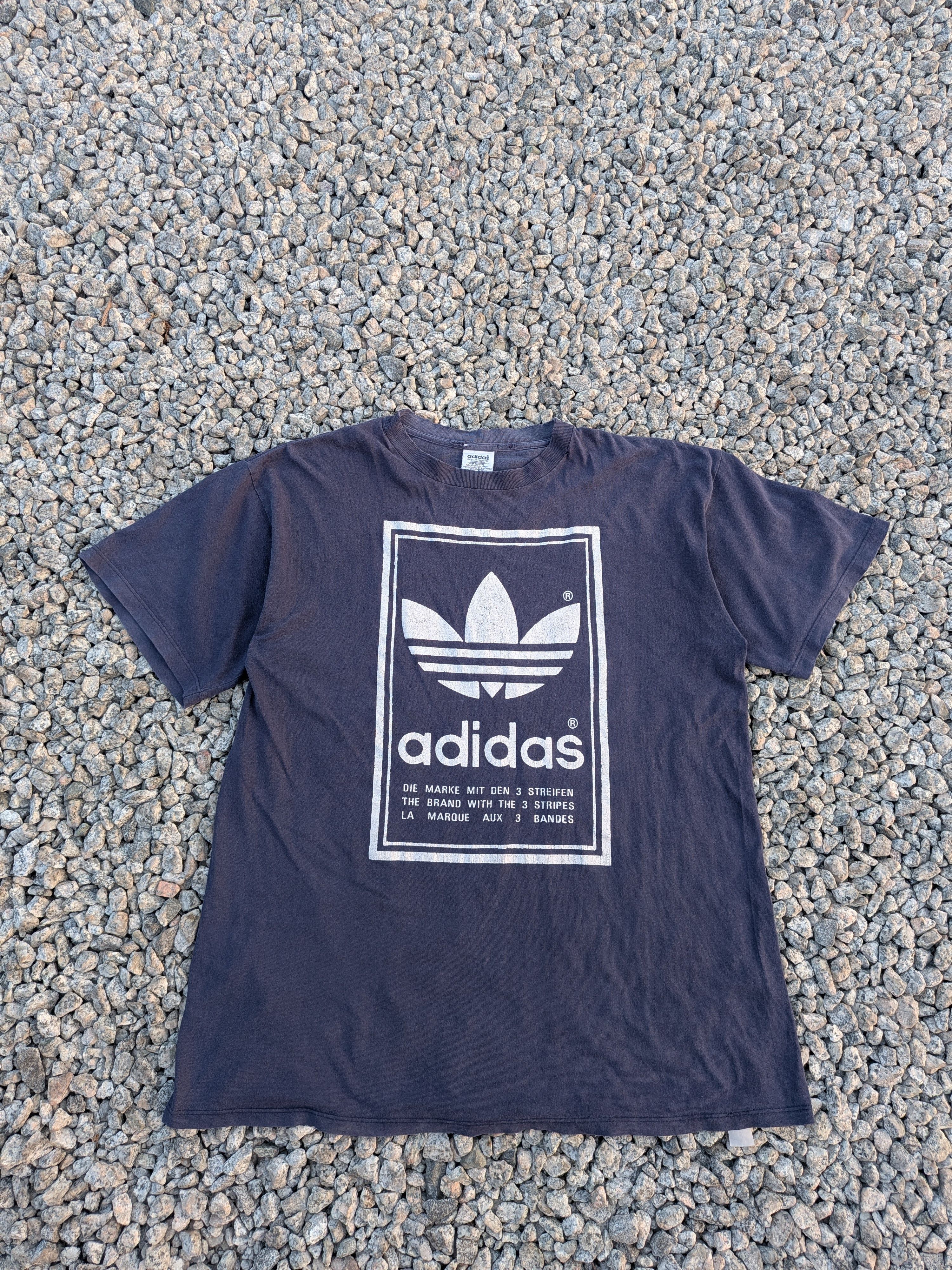 Adidas Vintage Adidas Big Logo Tee Size US L / EU 52-54 / 3 - 1 Thumbnail