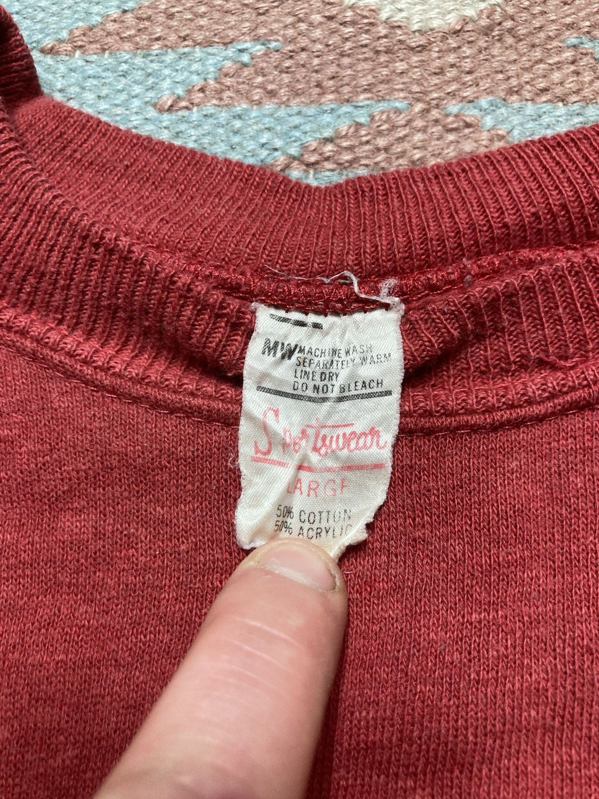 Vintage Vtg 70s crewneck sweatshirt faded red maroon raglan large Size US L / EU 52-54 / 3 - 4 Thumbnail