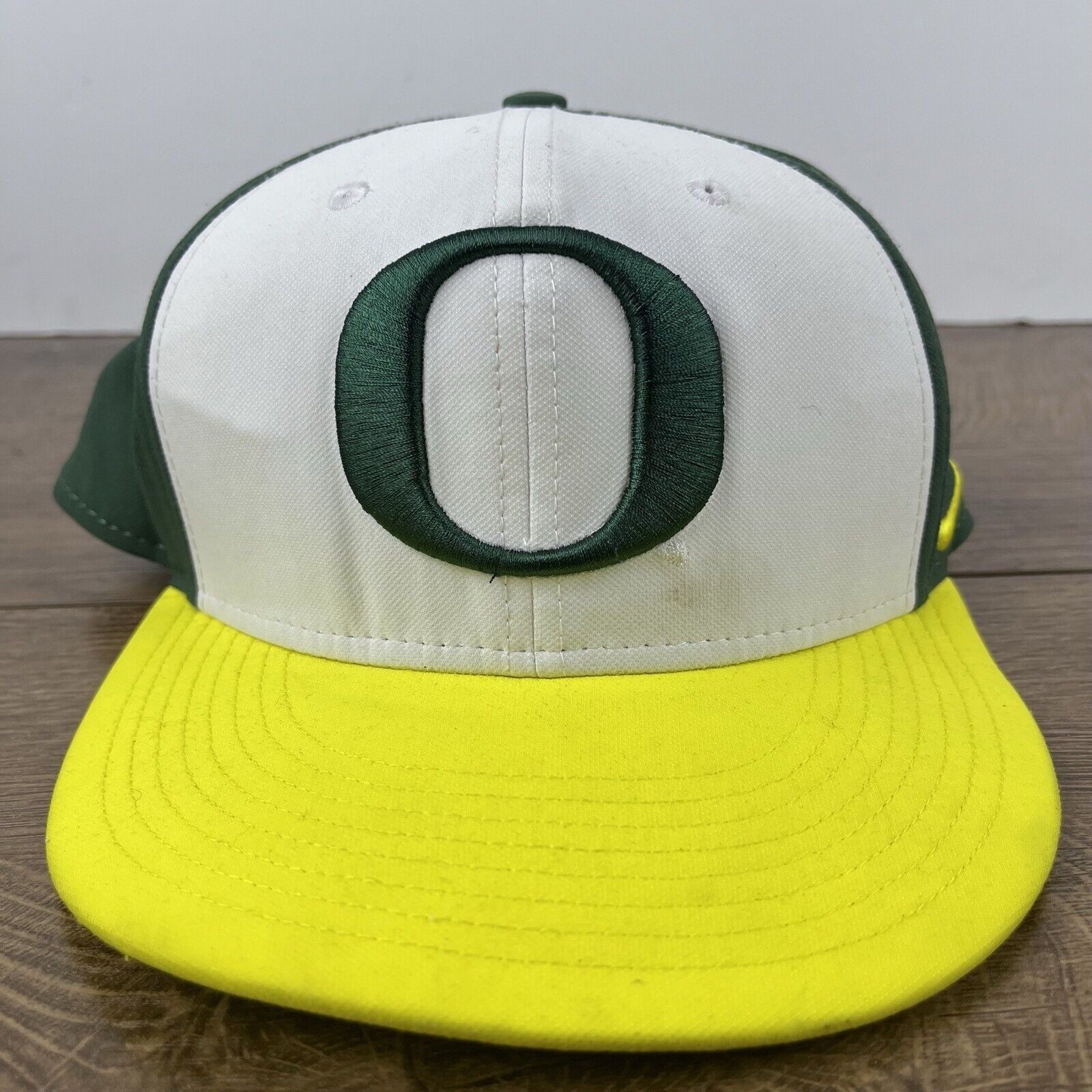 Nike Oregon Ducks Nike Hat Snapback White Cap Hat Adjustable Hat Size ONE SIZE - 5 Thumbnail