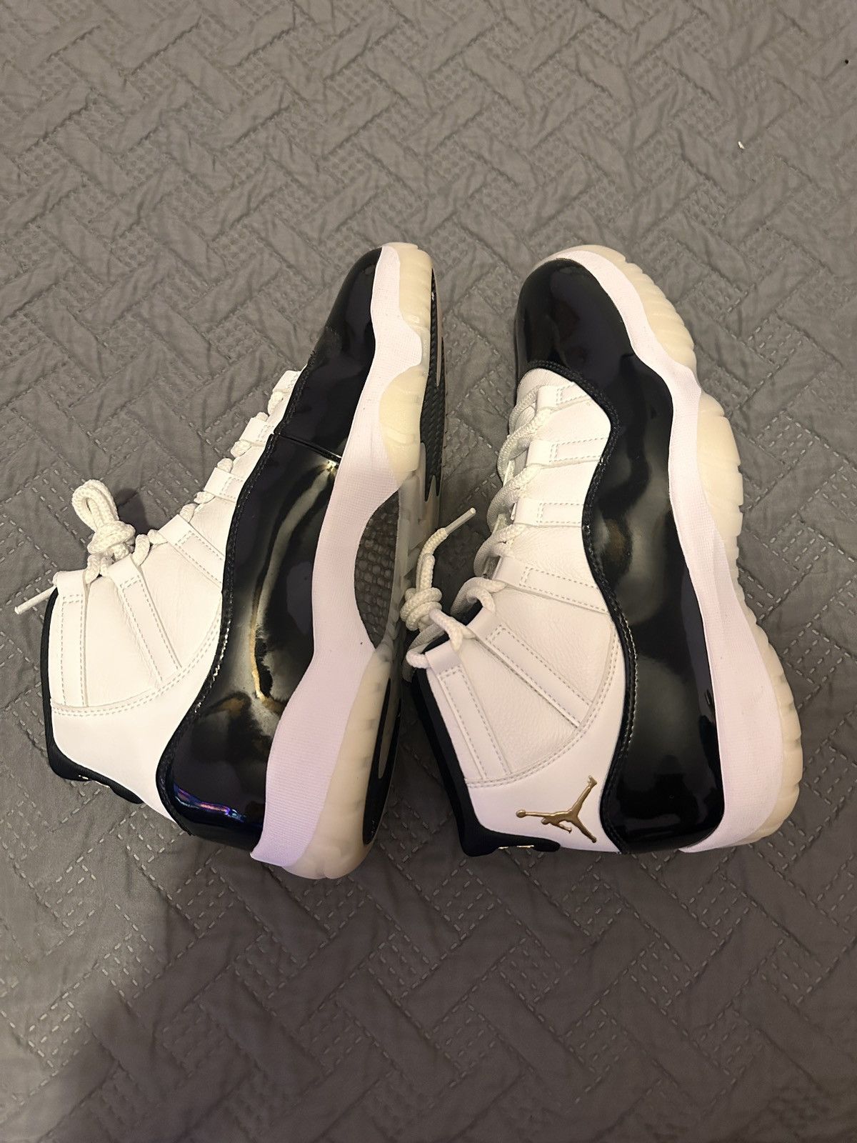 Jordan Brand JORDAN 11 RETRO 'GRATITUDE / DEFINING MOMENTS' Size US 10.5 / EU 43-44 - 7 Thumbnail